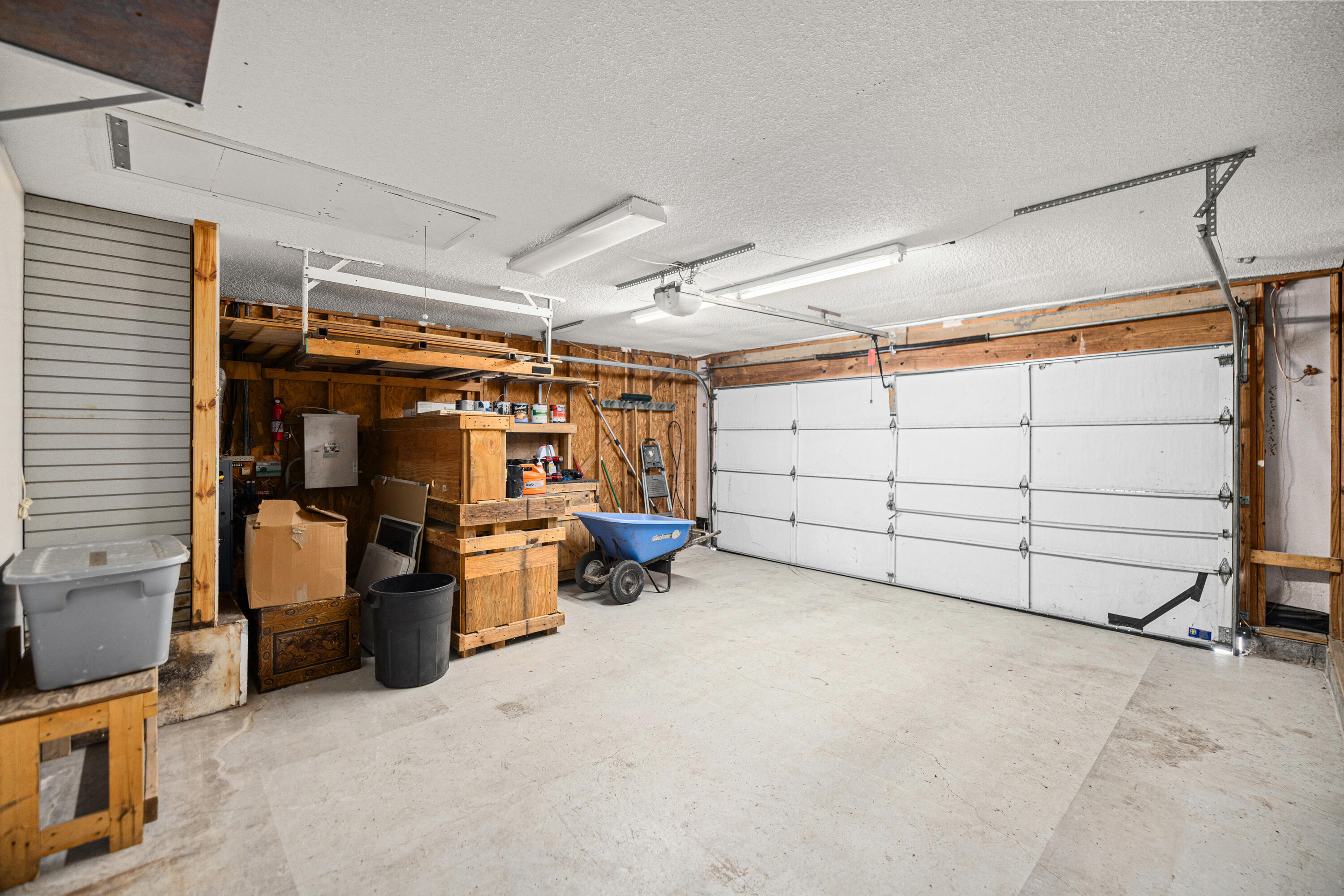 SCRANTON ESTATES - Residential