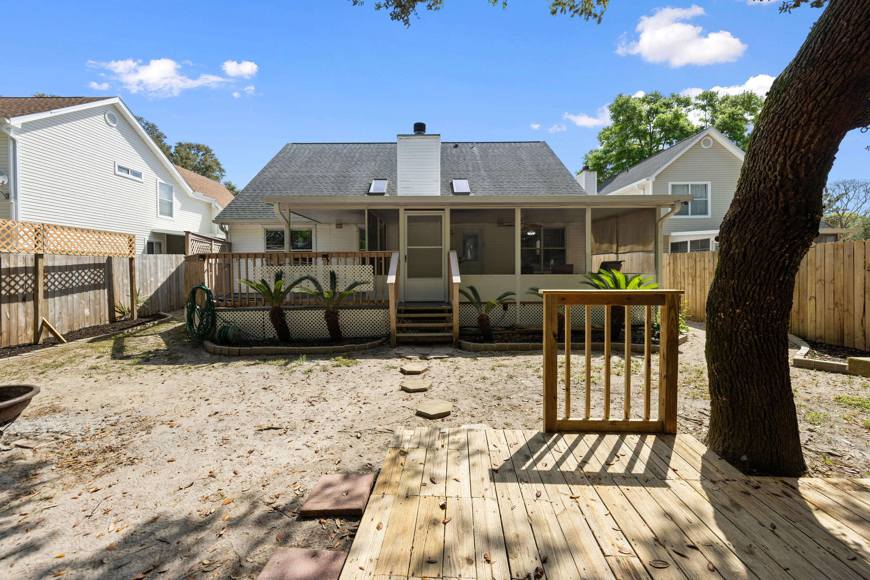 SCRANTON ESTATES - Residential