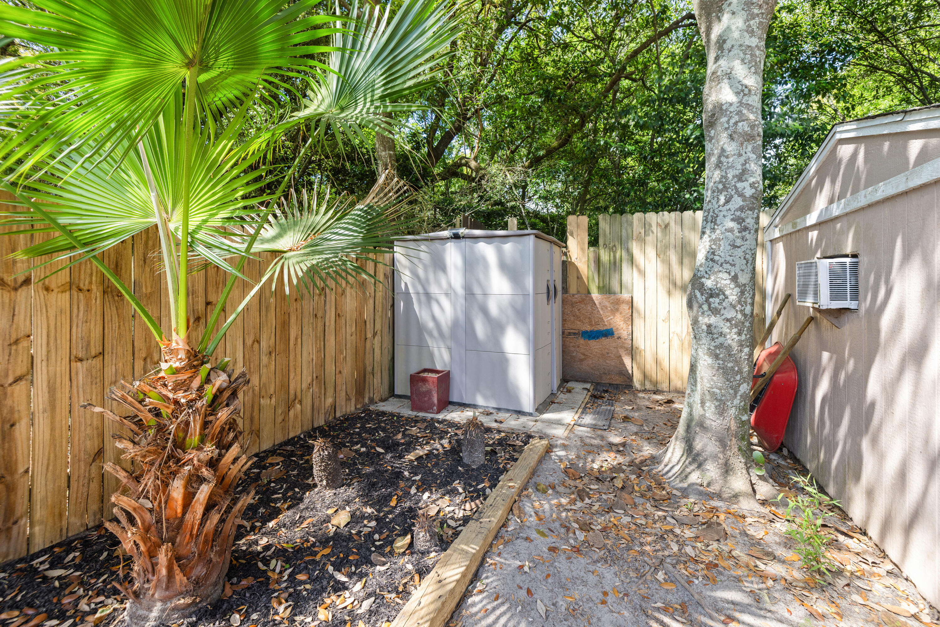 SCRANTON ESTATES - Residential