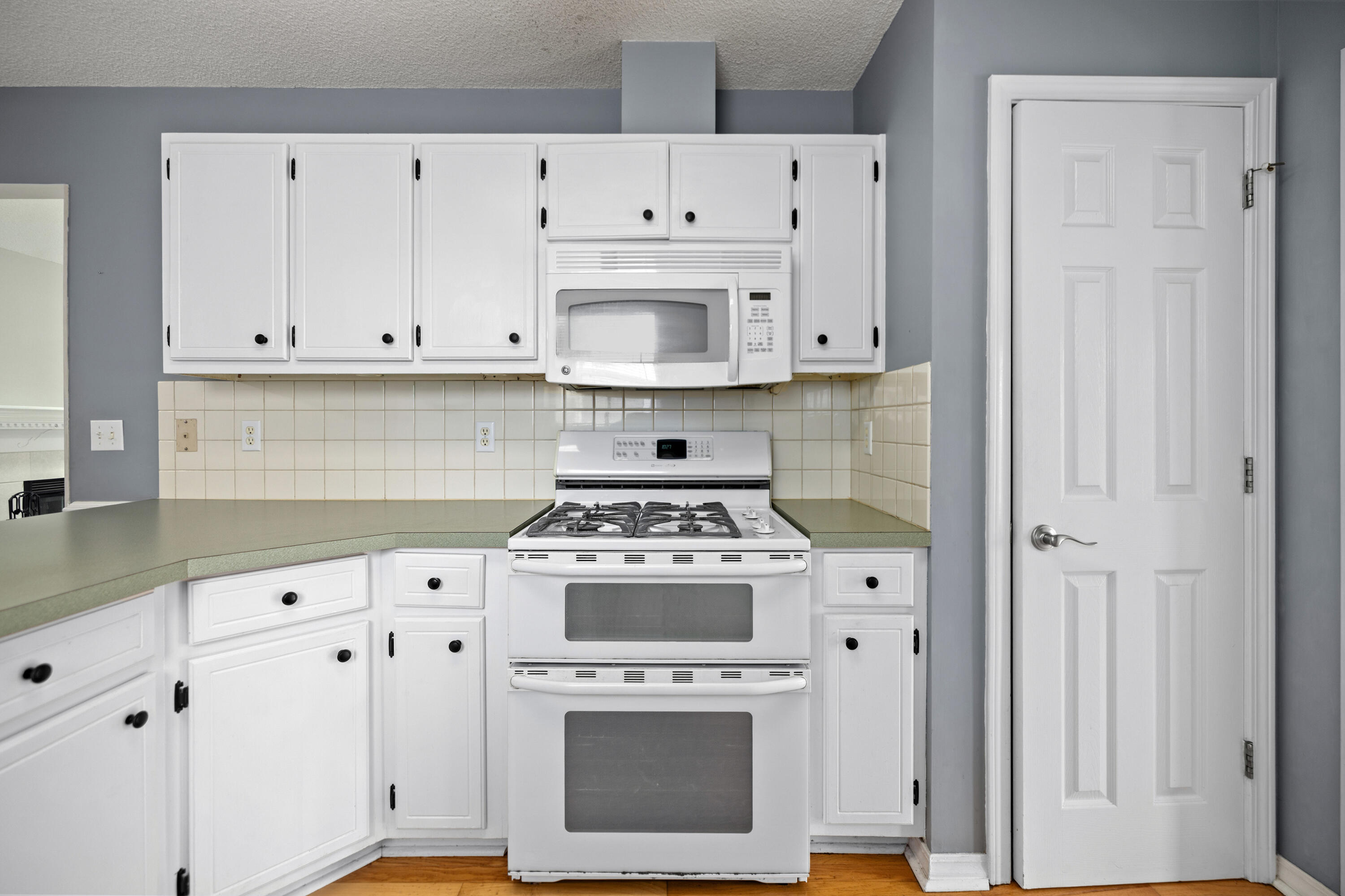 SCRANTON ESTATES - Residential