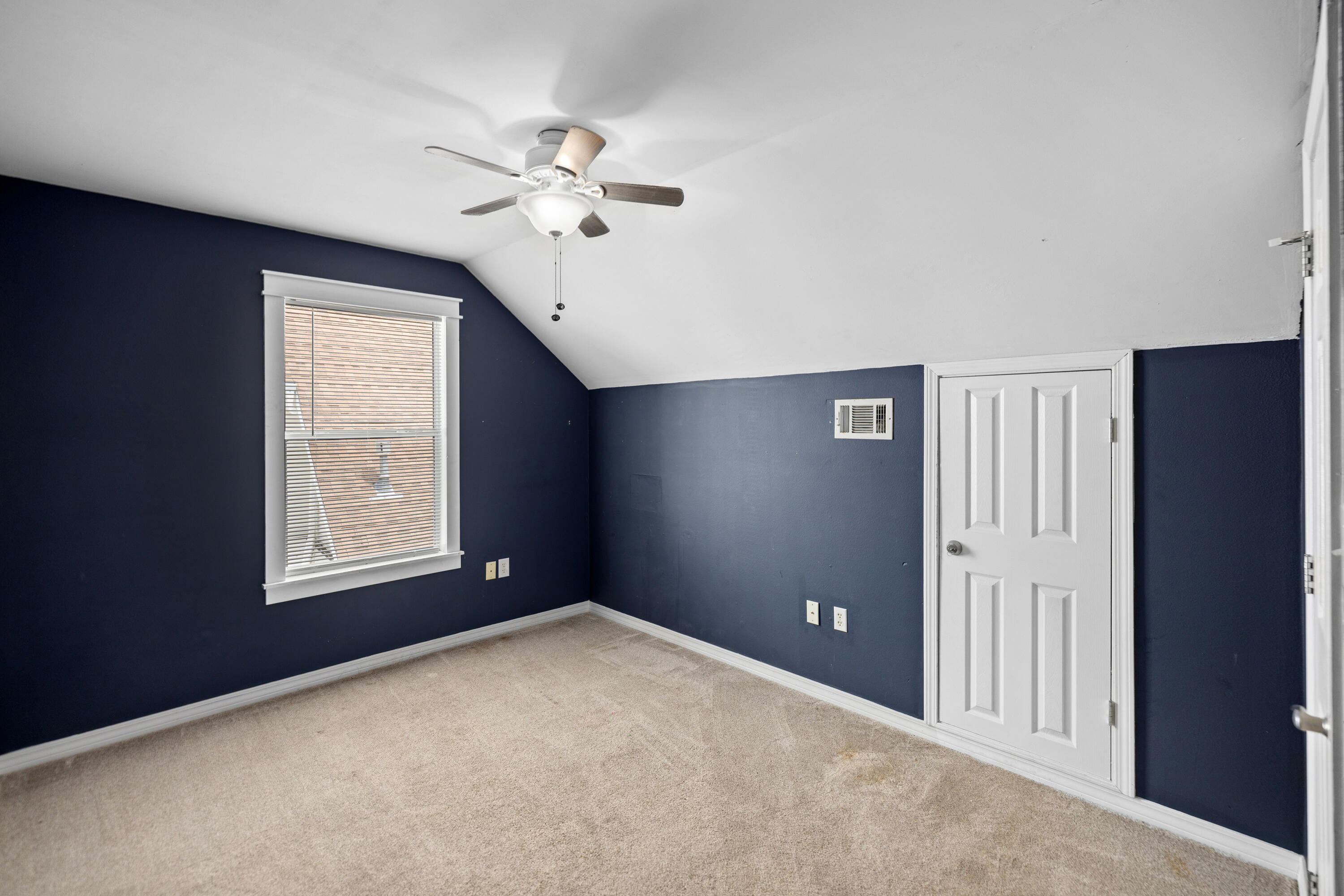 SCRANTON ESTATES - Residential