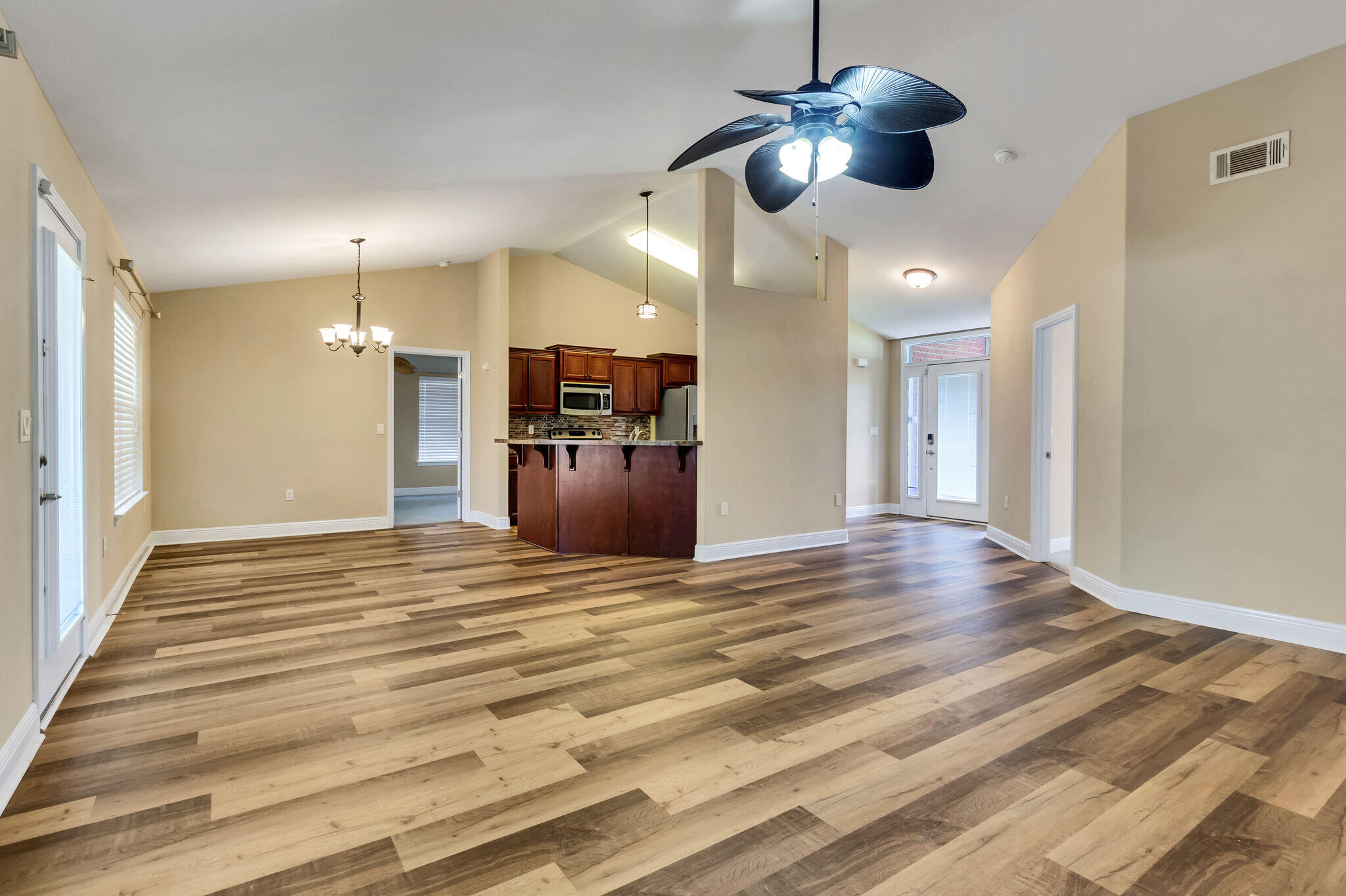 BAY PINES - Residential Lease