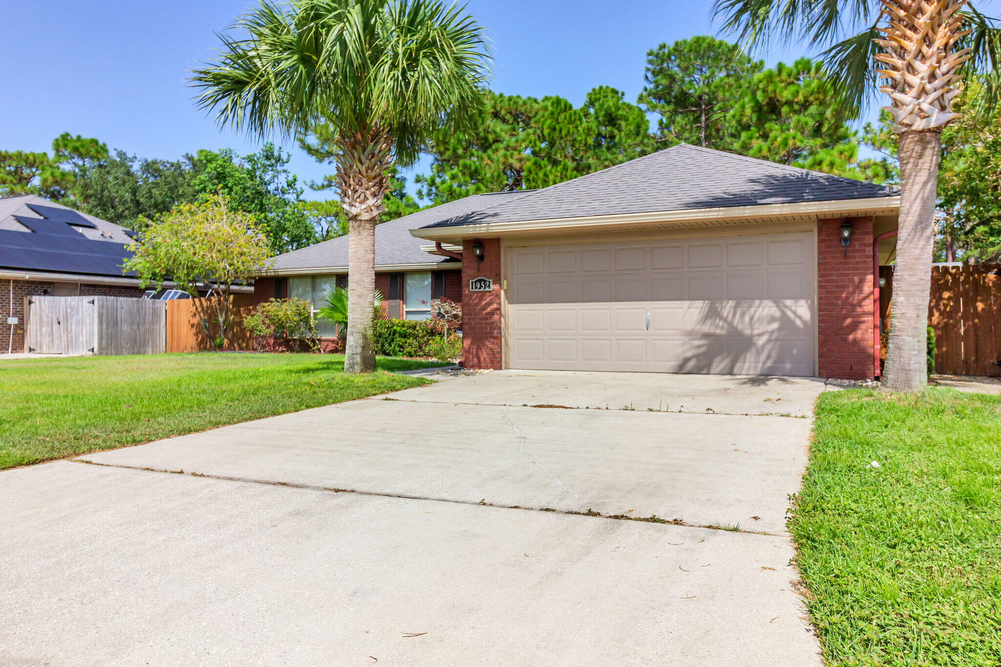 BAY PINES - Residential Lease