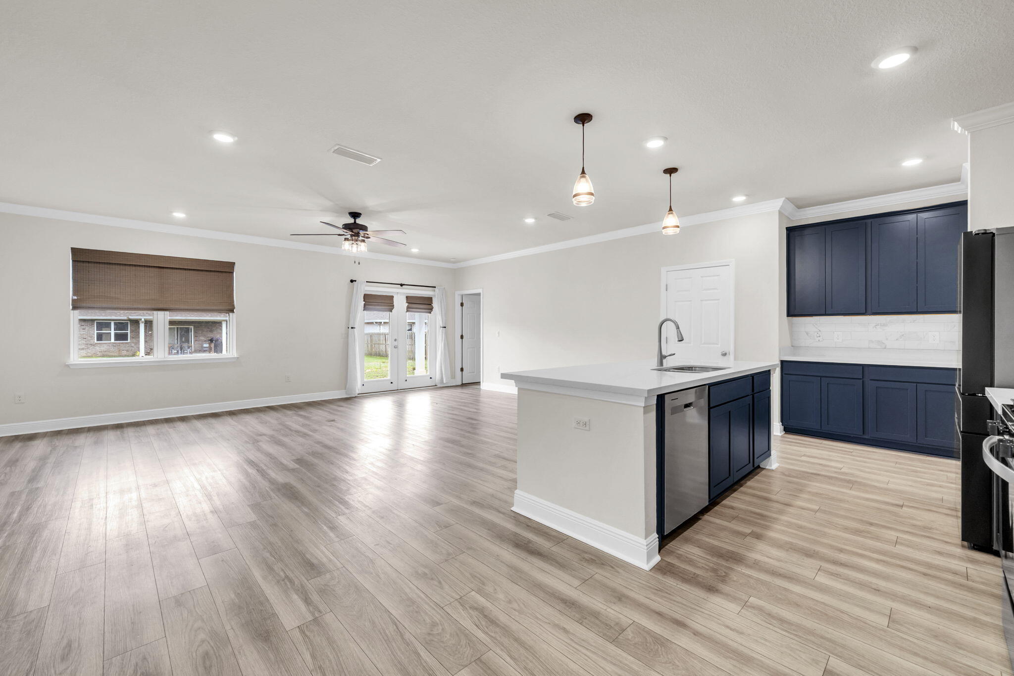 HAMMOCK BAY - Residential Lease