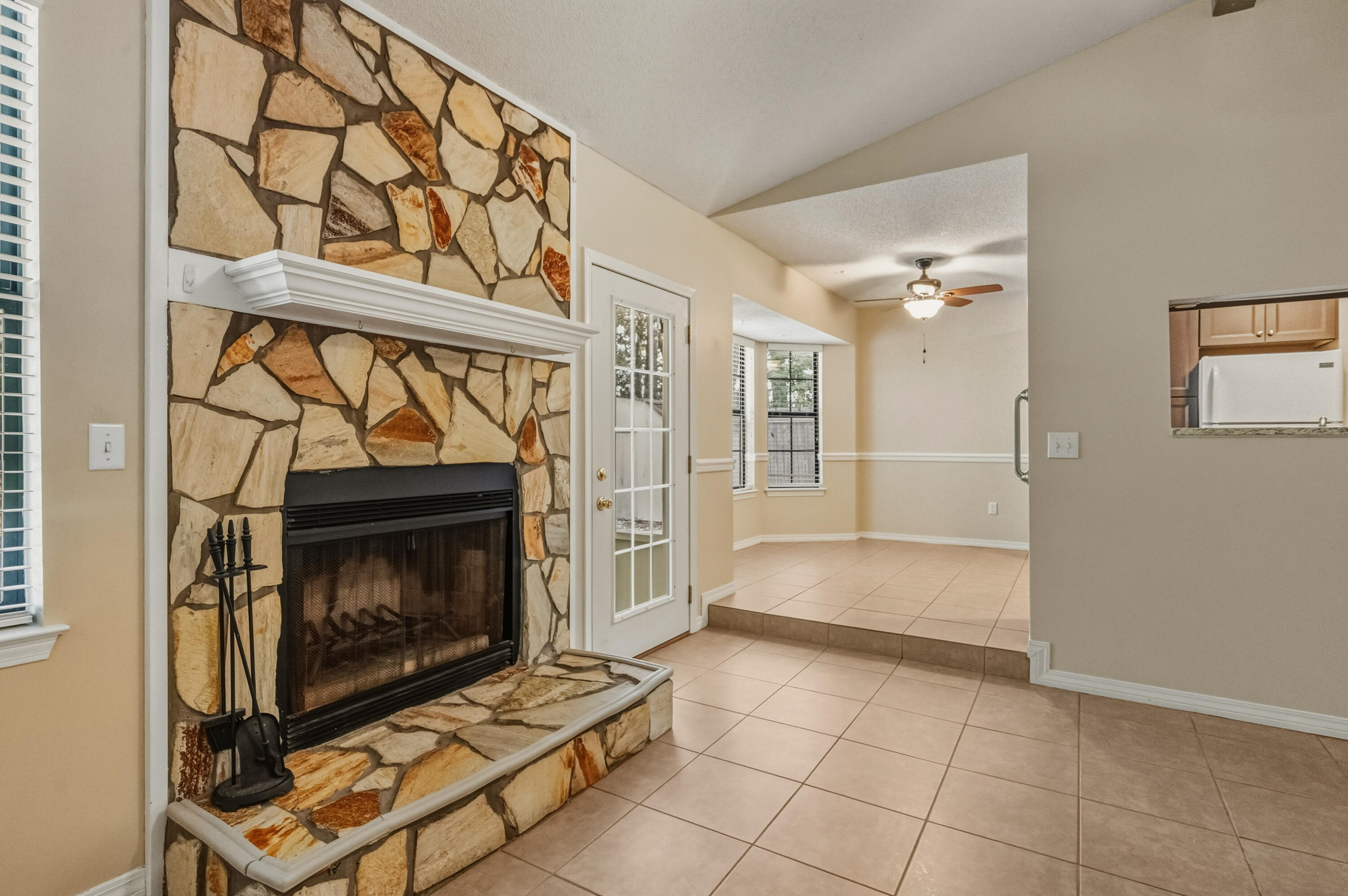 VALPARAISO PINECREST 3 - Residential