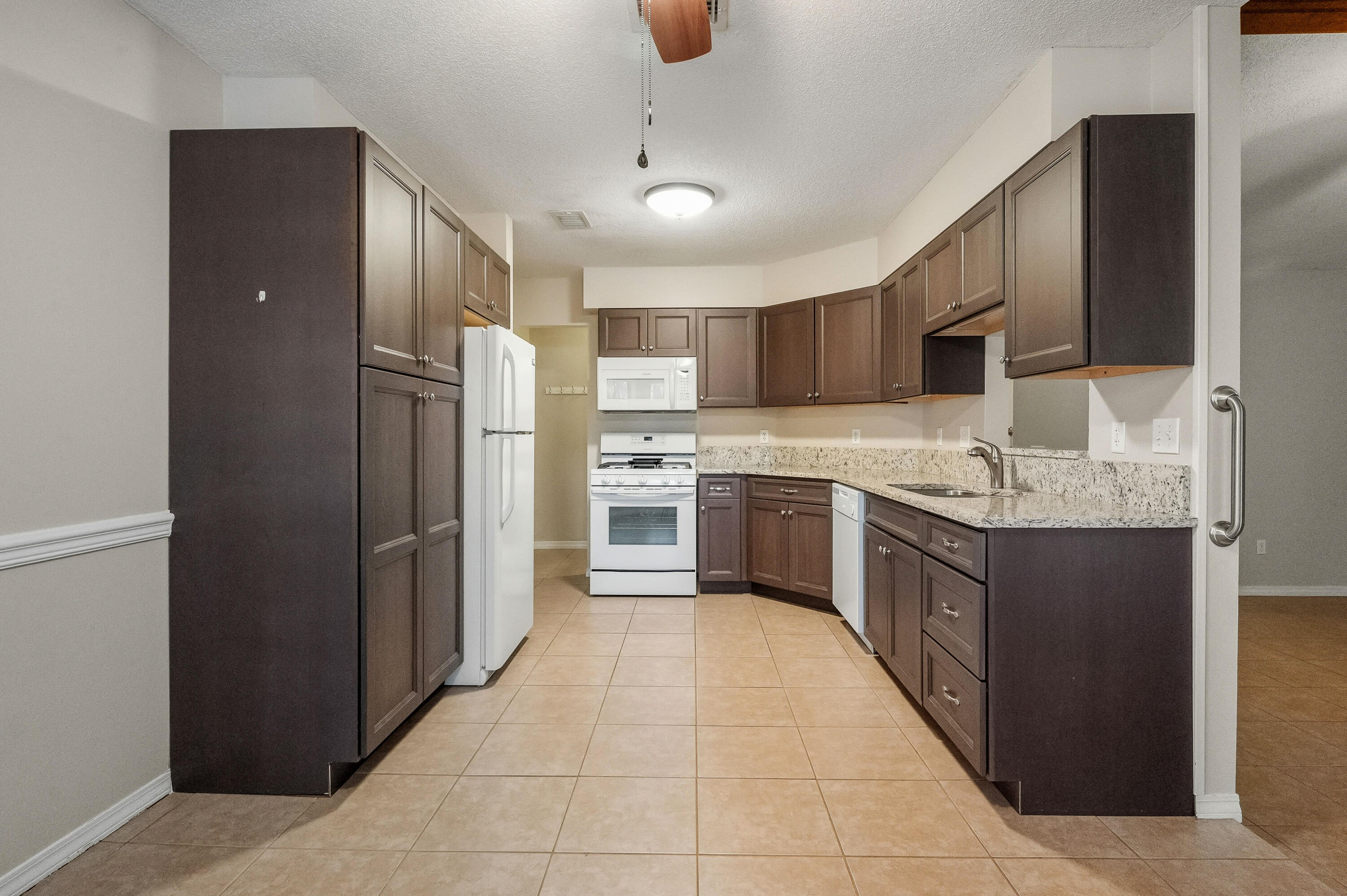 VALPARAISO PINECREST 3 - Residential