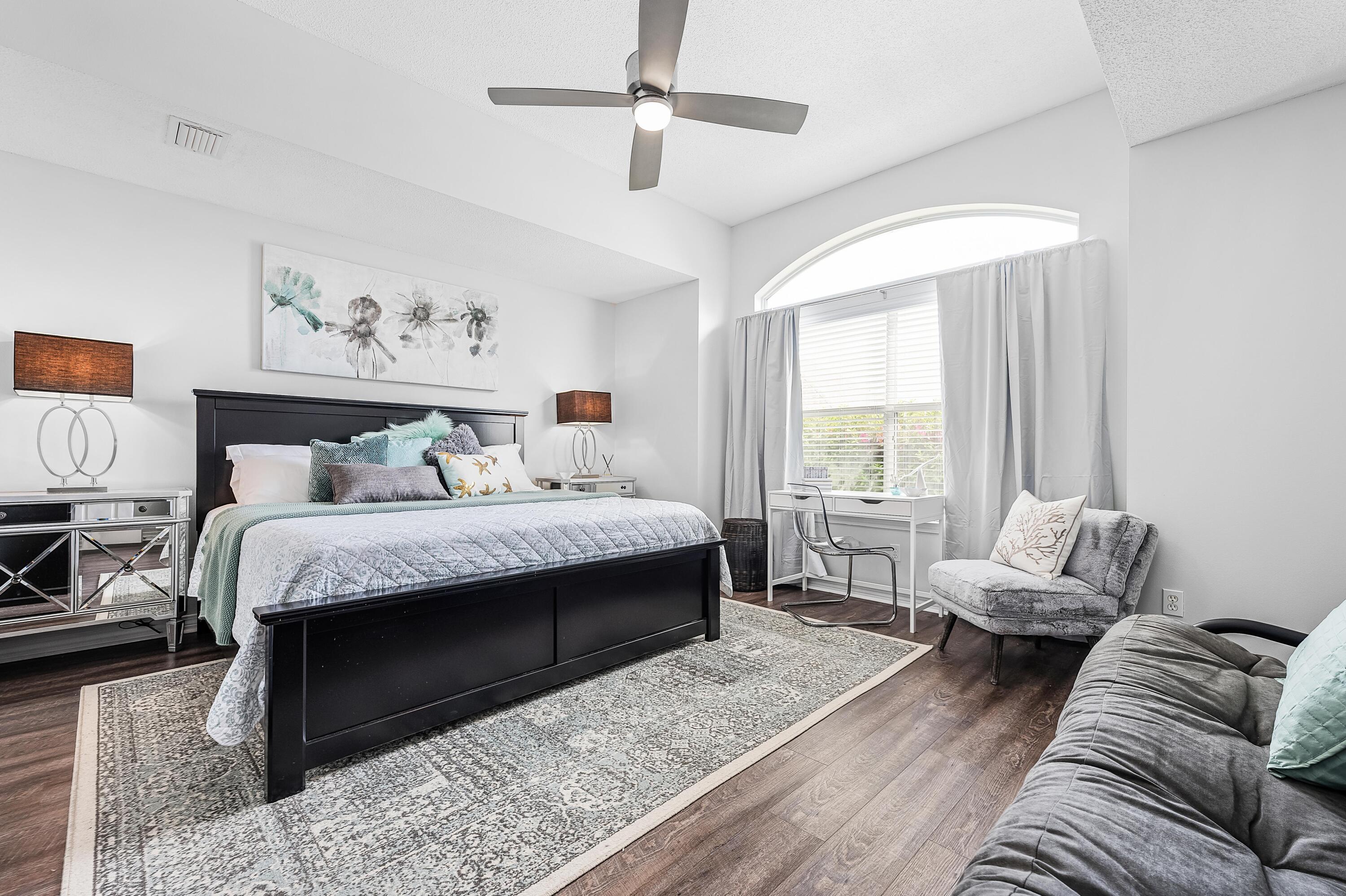 AVALON BEACH ESTATES - Residential