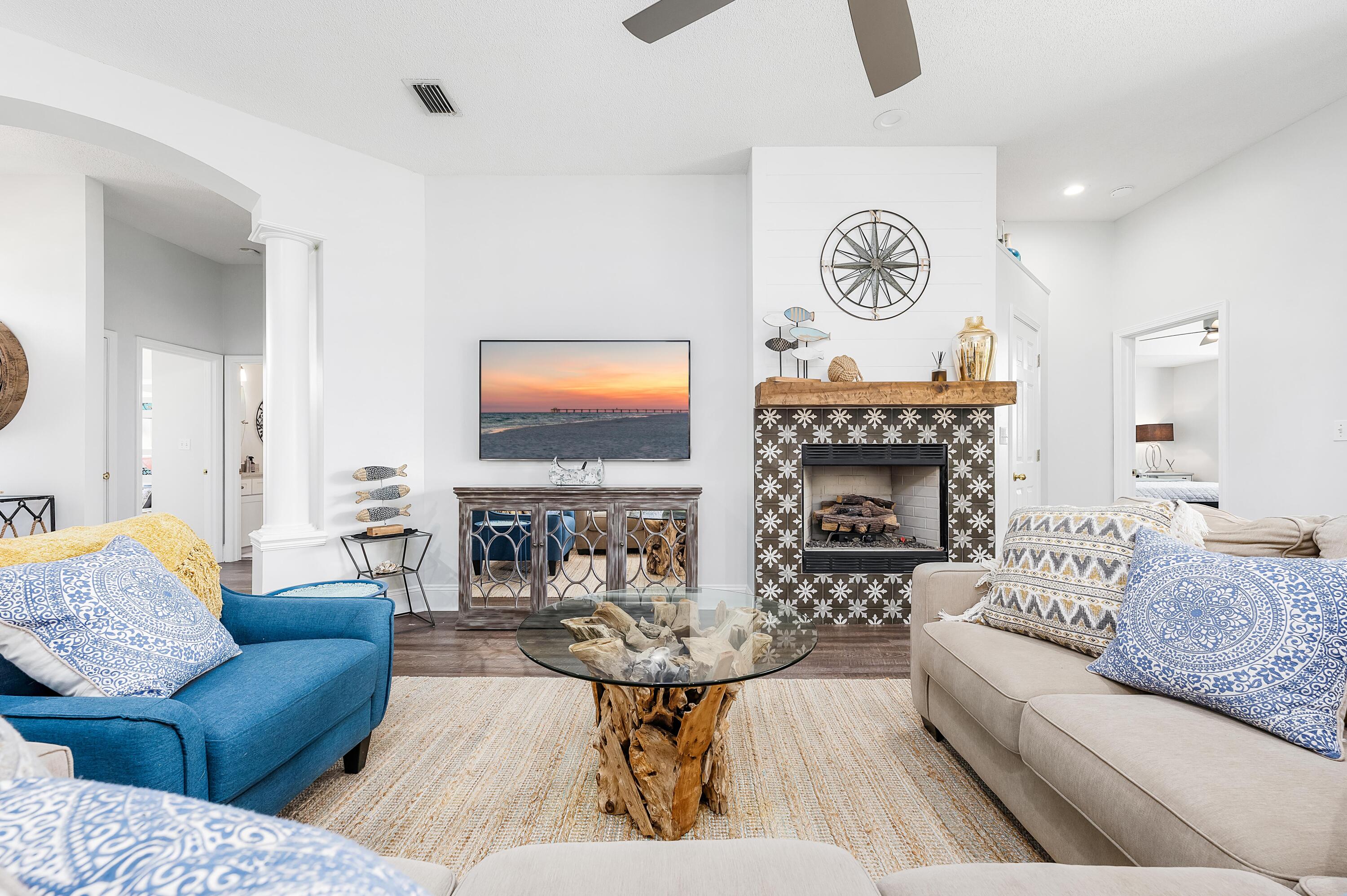 AVALON BEACH ESTATES - Residential