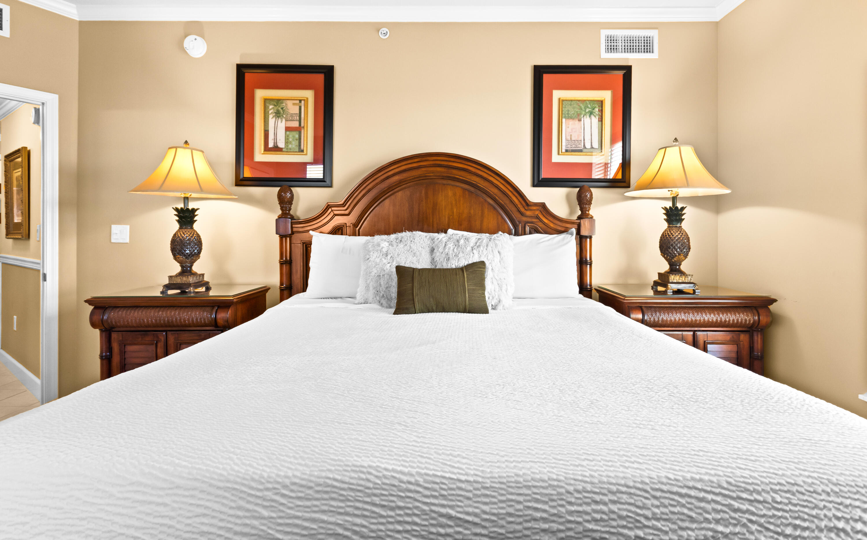 SOUTH BEACH CONDO - Residential