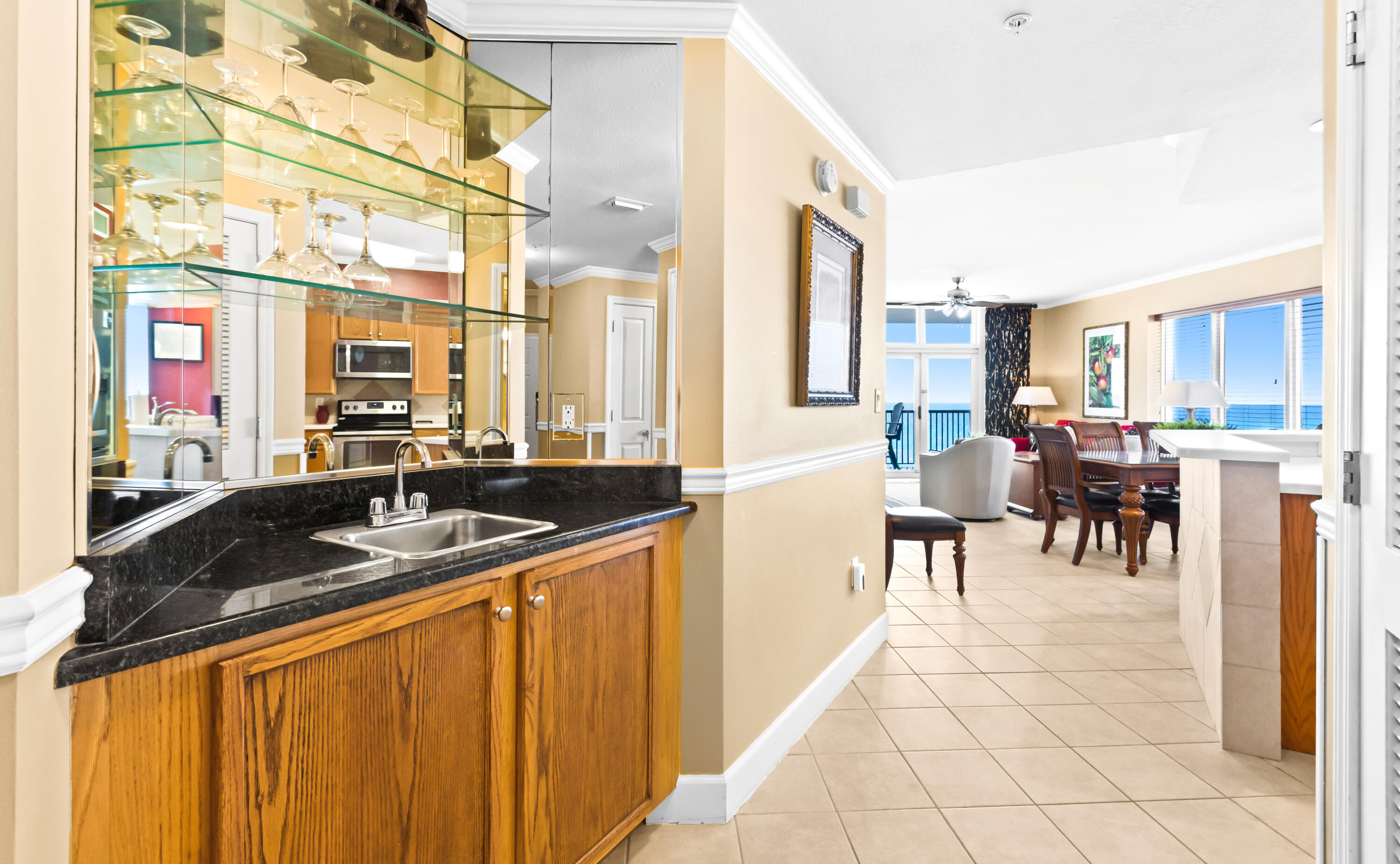 SOUTH BEACH CONDO - Residential