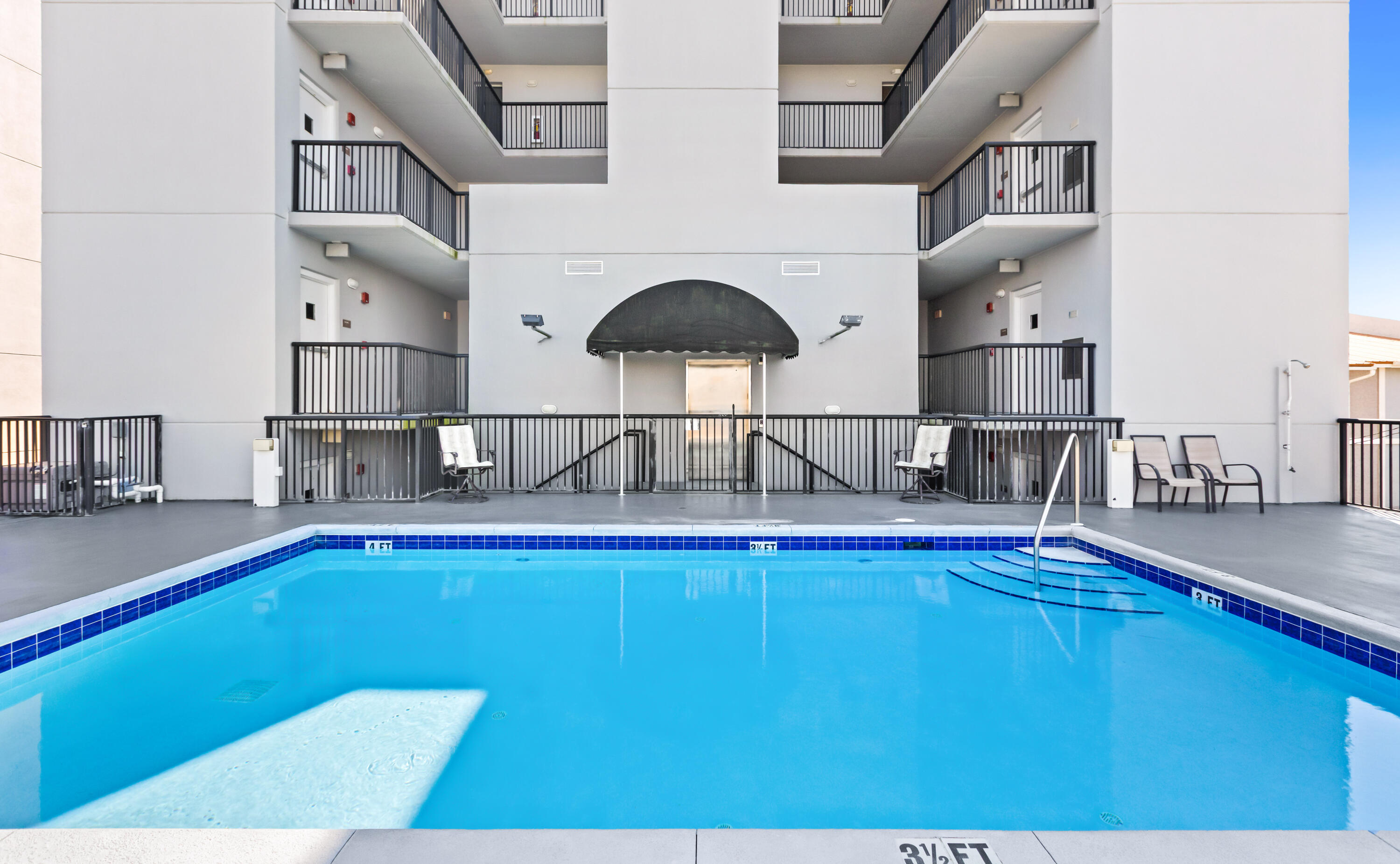 SOUTH BEACH CONDO - Residential