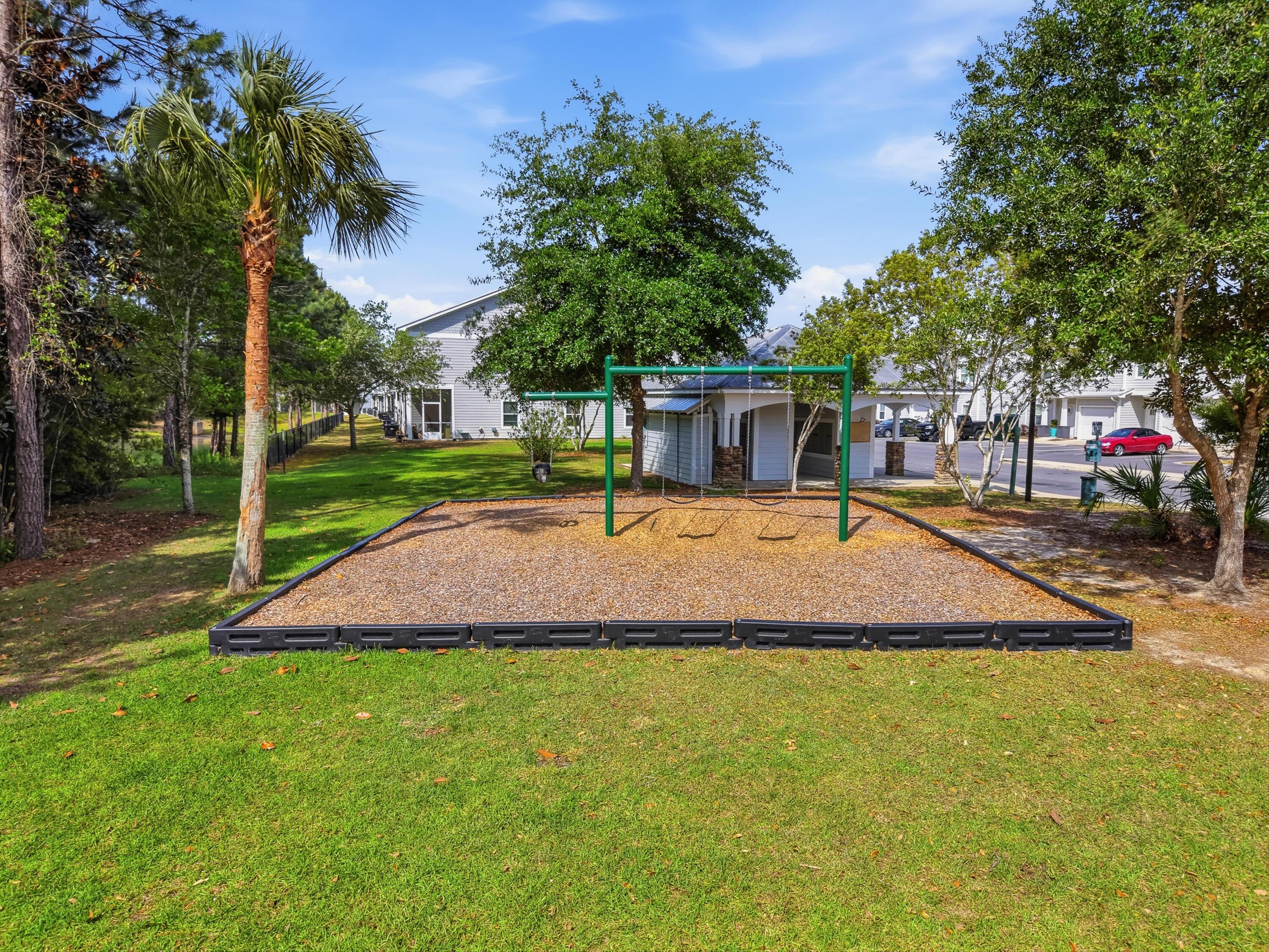 VERANDAS OF FREEPORT, THE - Residential Lease