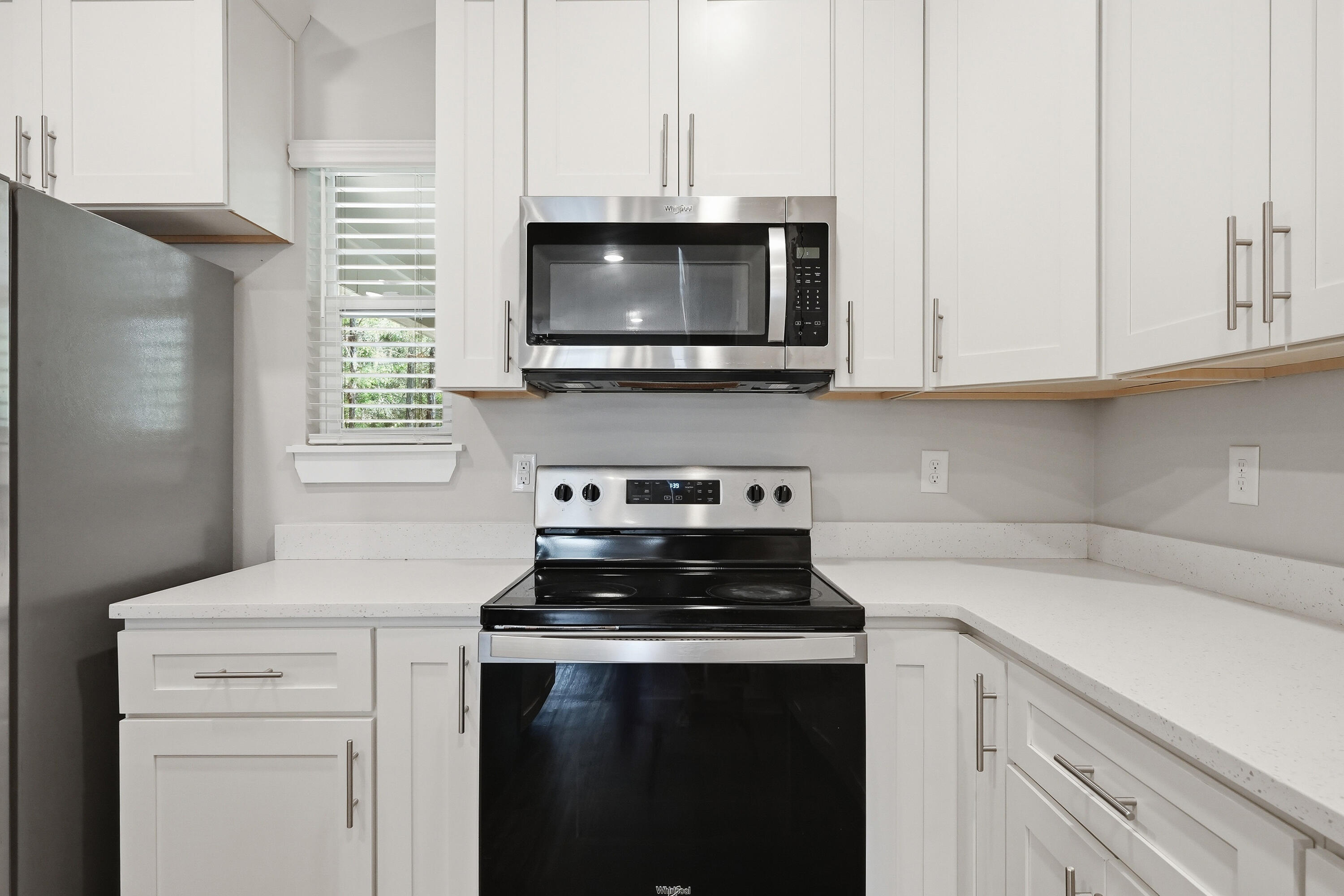 VERANDAS OF FREEPORT, THE - Residential Lease