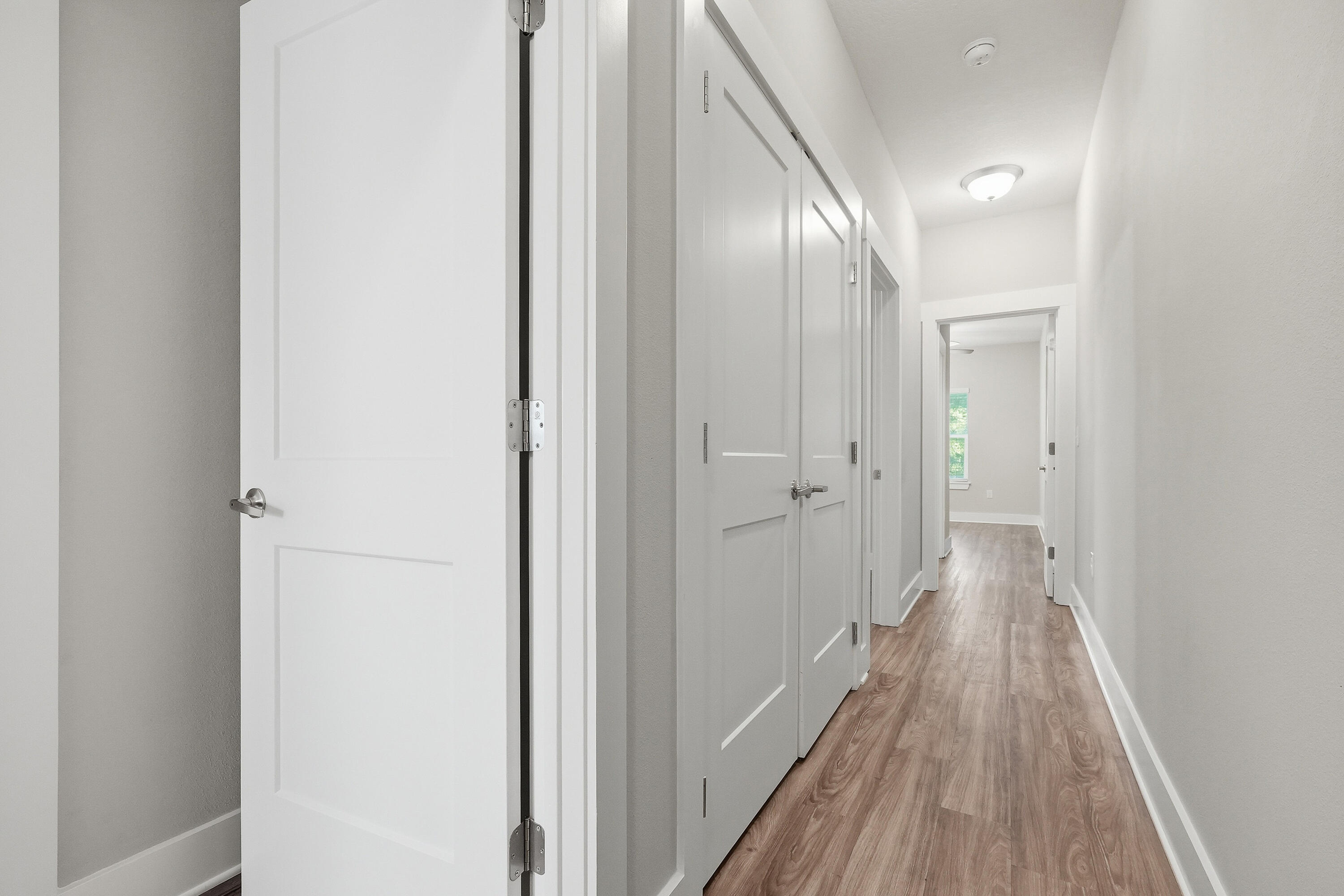 VERANDAS OF FREEPORT, THE - Residential Lease