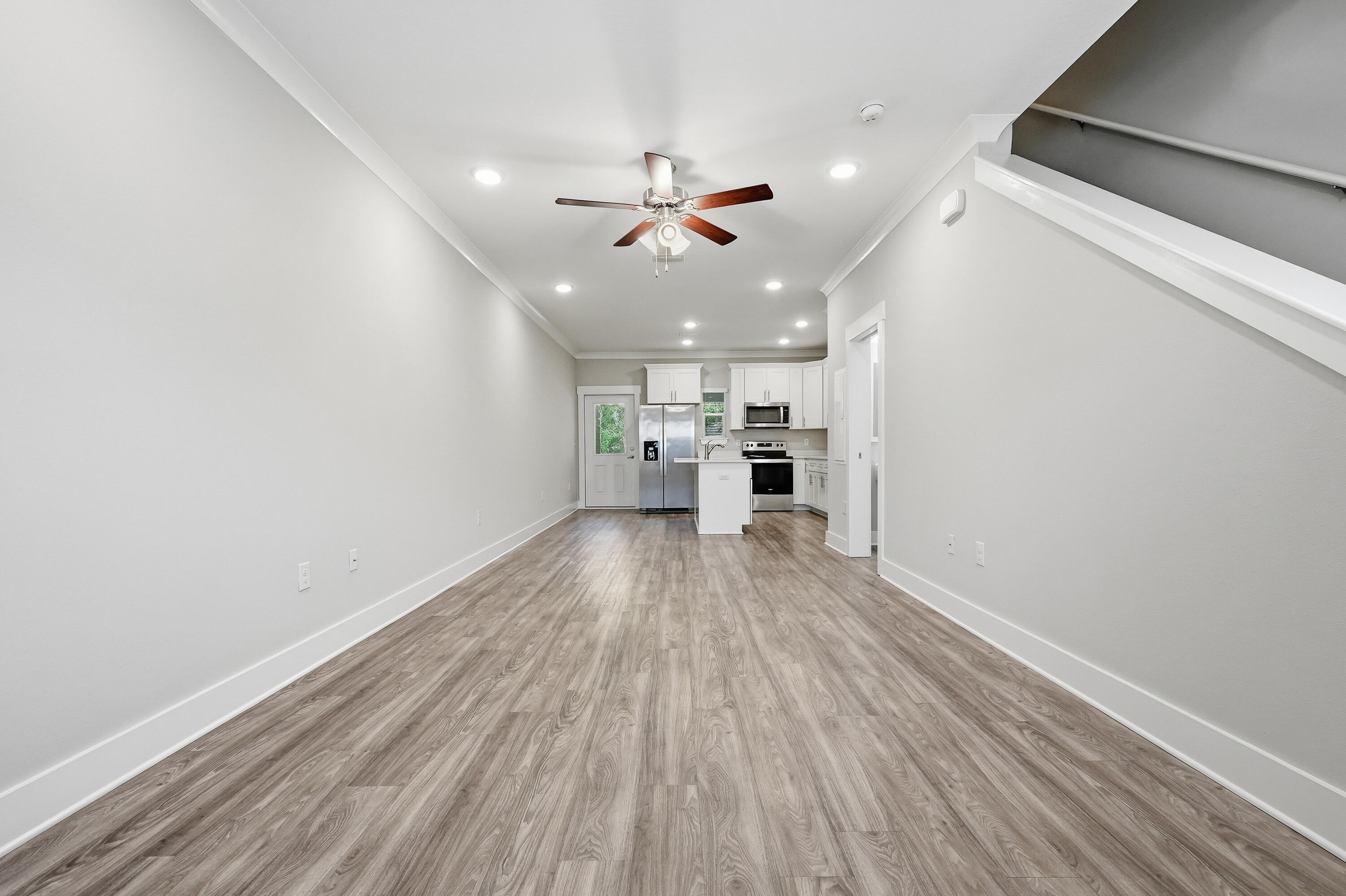 VERANDAS OF FREEPORT, THE - Residential Lease