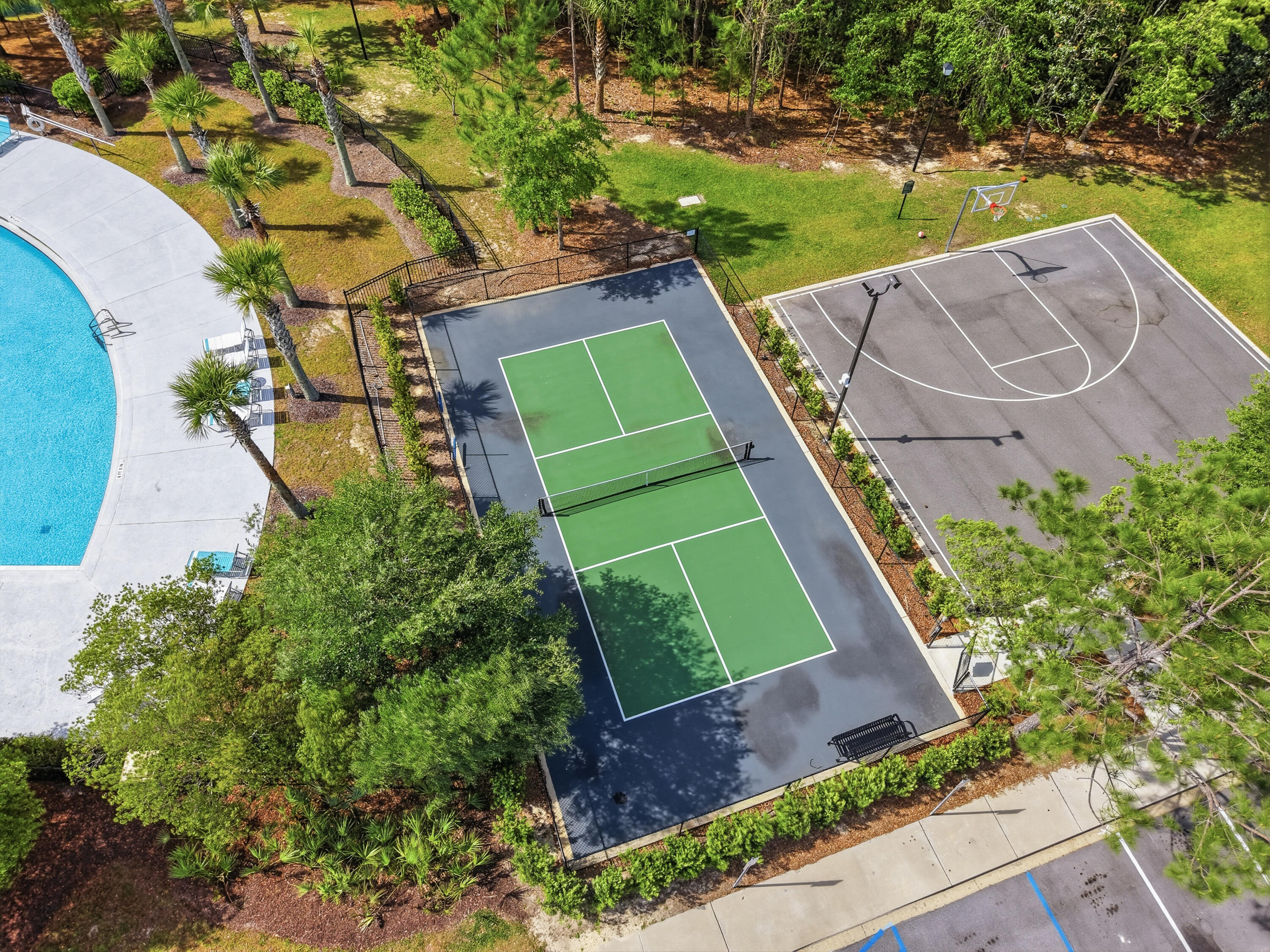 VERANDAS OF FREEPORT, THE - Residential Lease