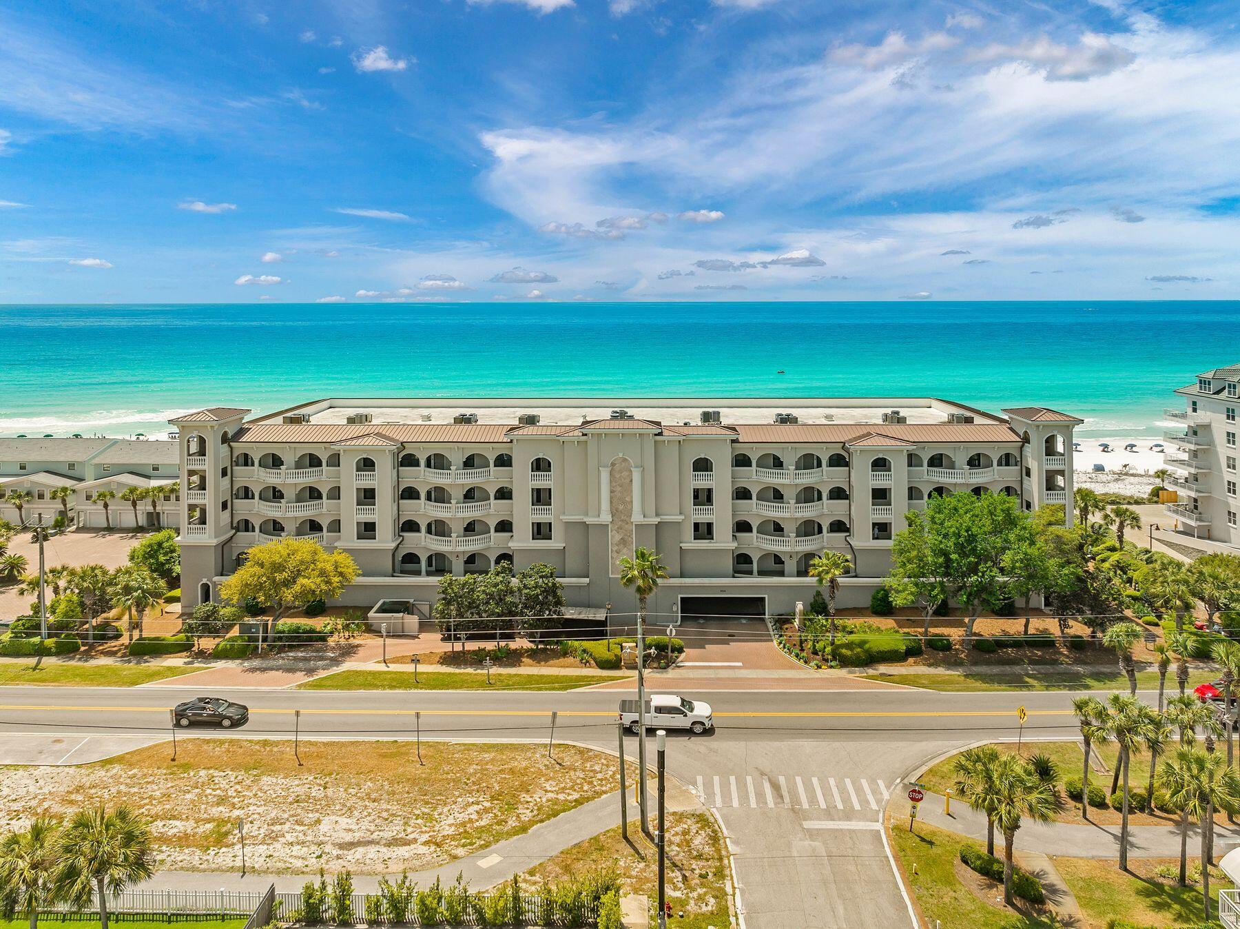 VILLA COYABA - Residential