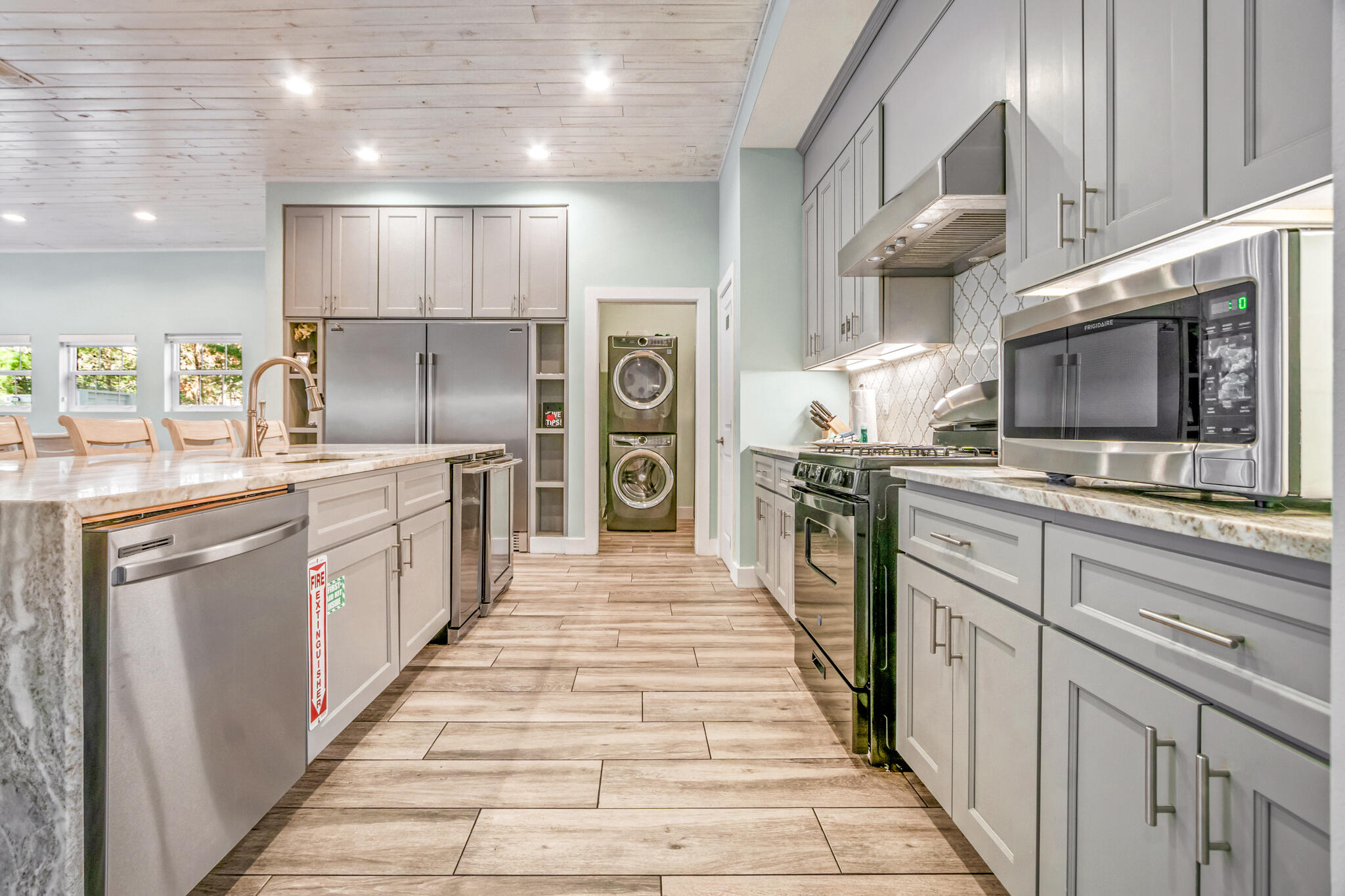 FRANGISTA BEACH 2ND ADDN - Residential