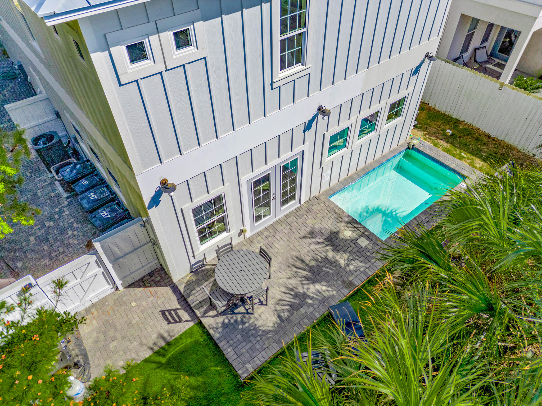 FRANGISTA BEACH 2ND ADDN - Residential