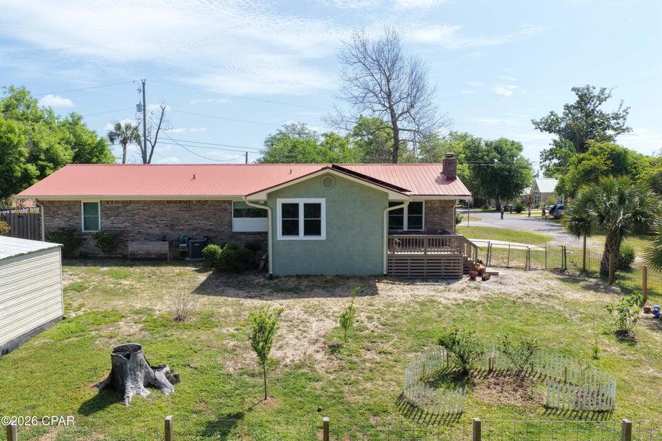 LYNN HAVEN - Residential