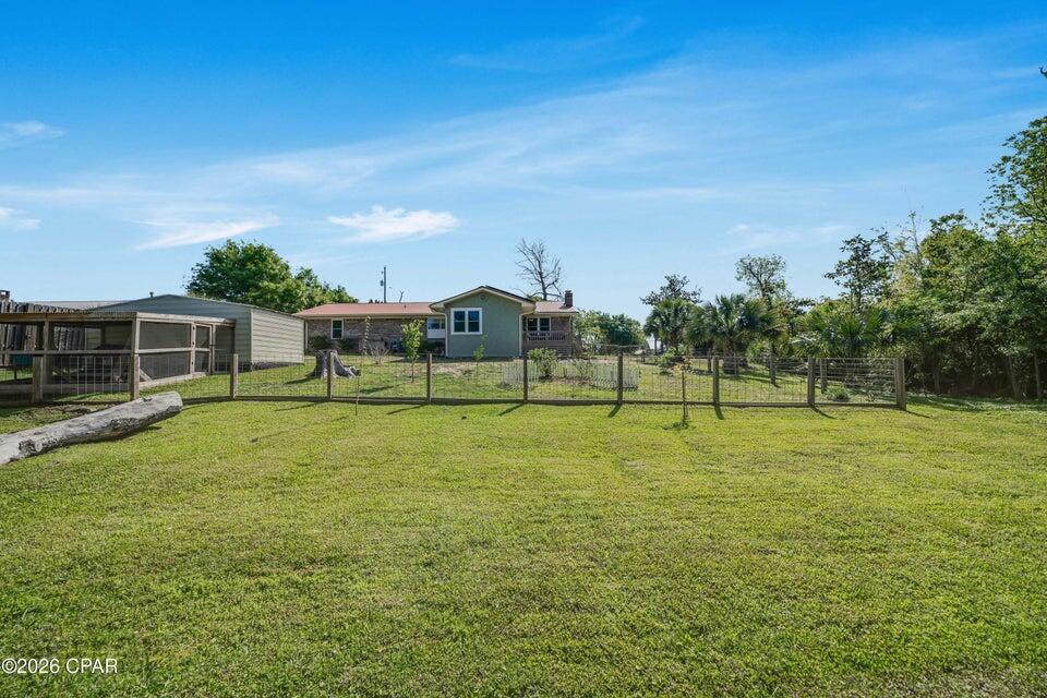 LYNN HAVEN - Residential