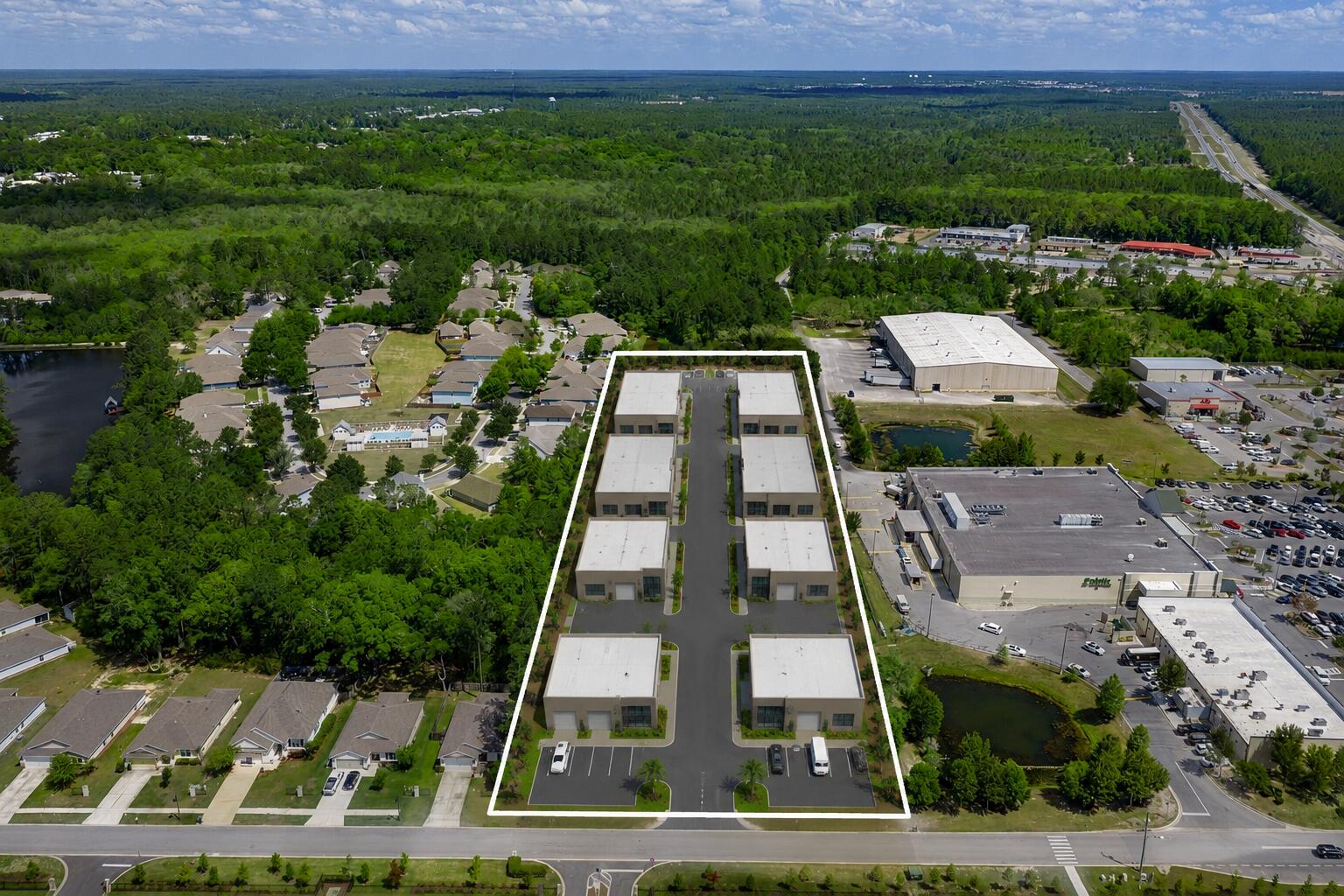 150 Marquis - LEASE Way
