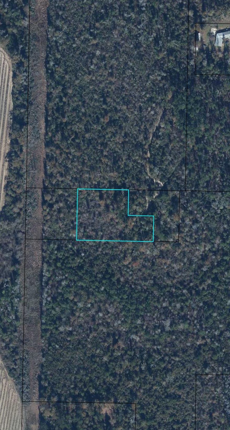 Embrace country living with this 1.4 acres out on Kent Road. Manufactured homes are allowed. Seller has an additional 1 acre connected for sale as well. (mls # 1000466) Septic and well needed.