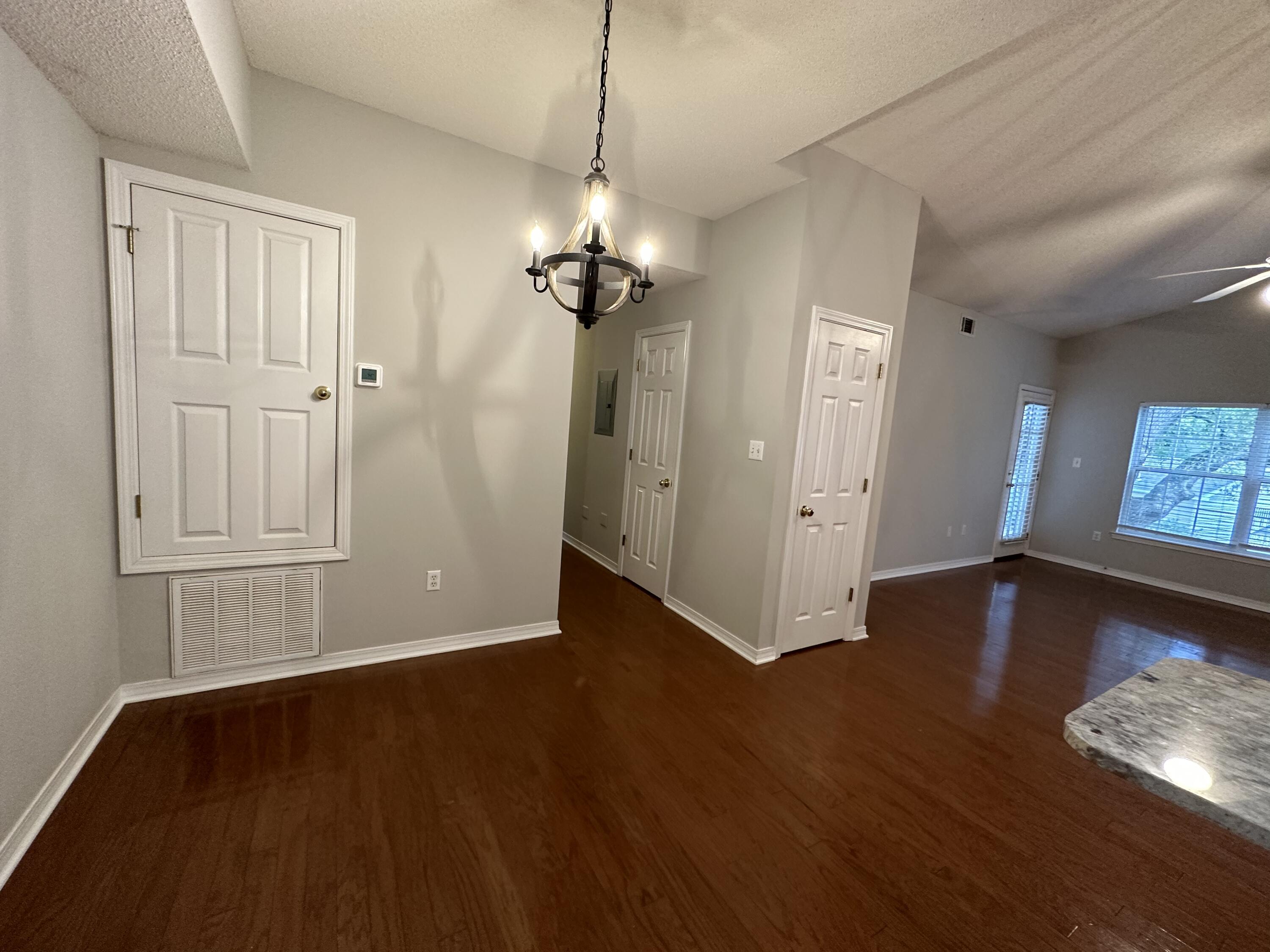 THE OAKS AT NICEVILLE - Residential Lease