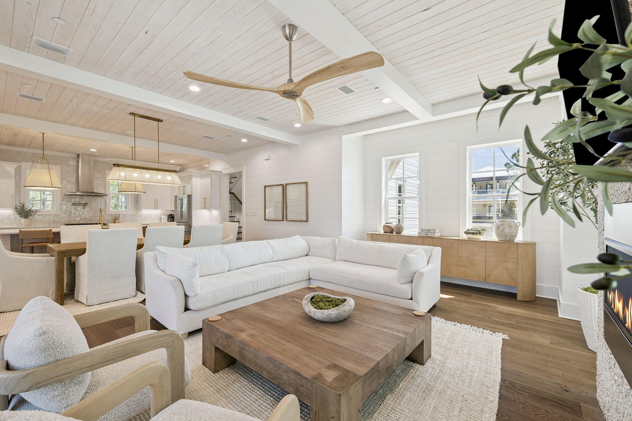 GULF SHORE MANOR - Residential