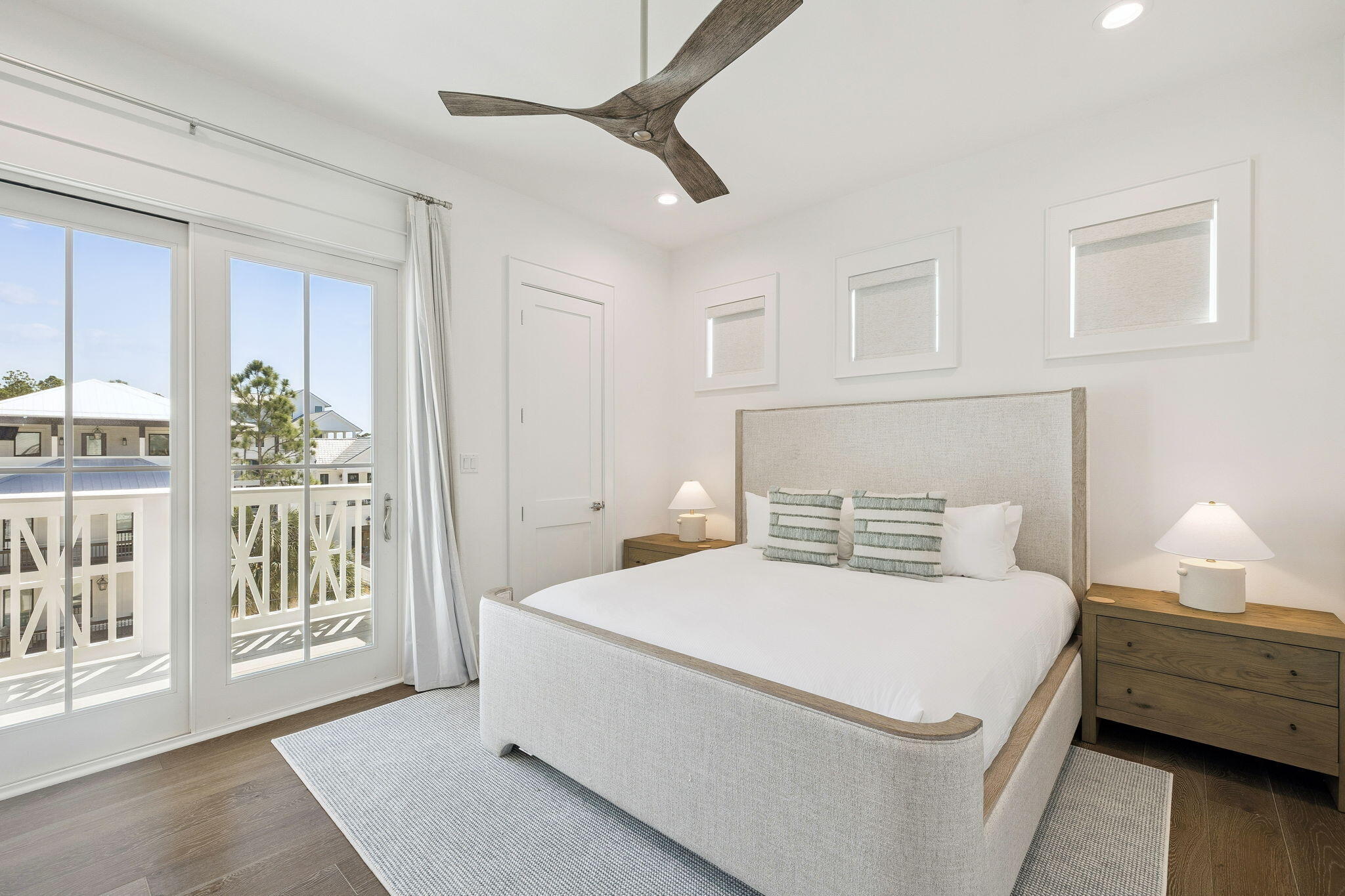 GULF SHORE MANOR - Residential