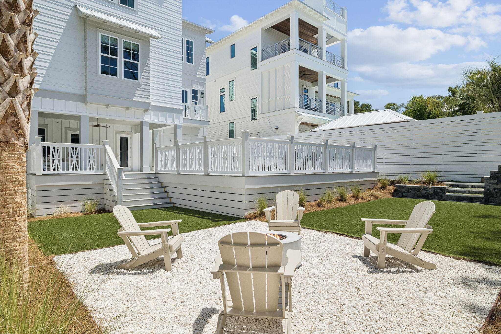 GULF SHORE MANOR - Residential