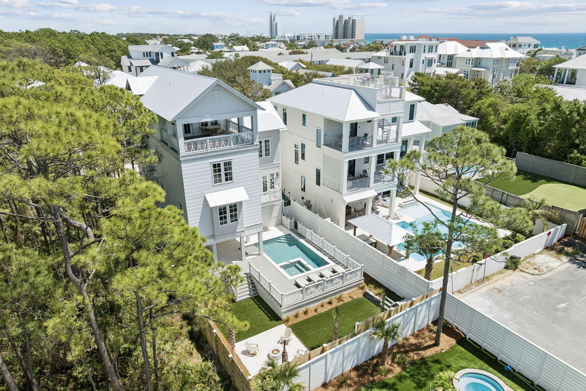 GULF SHORE MANOR - Residential