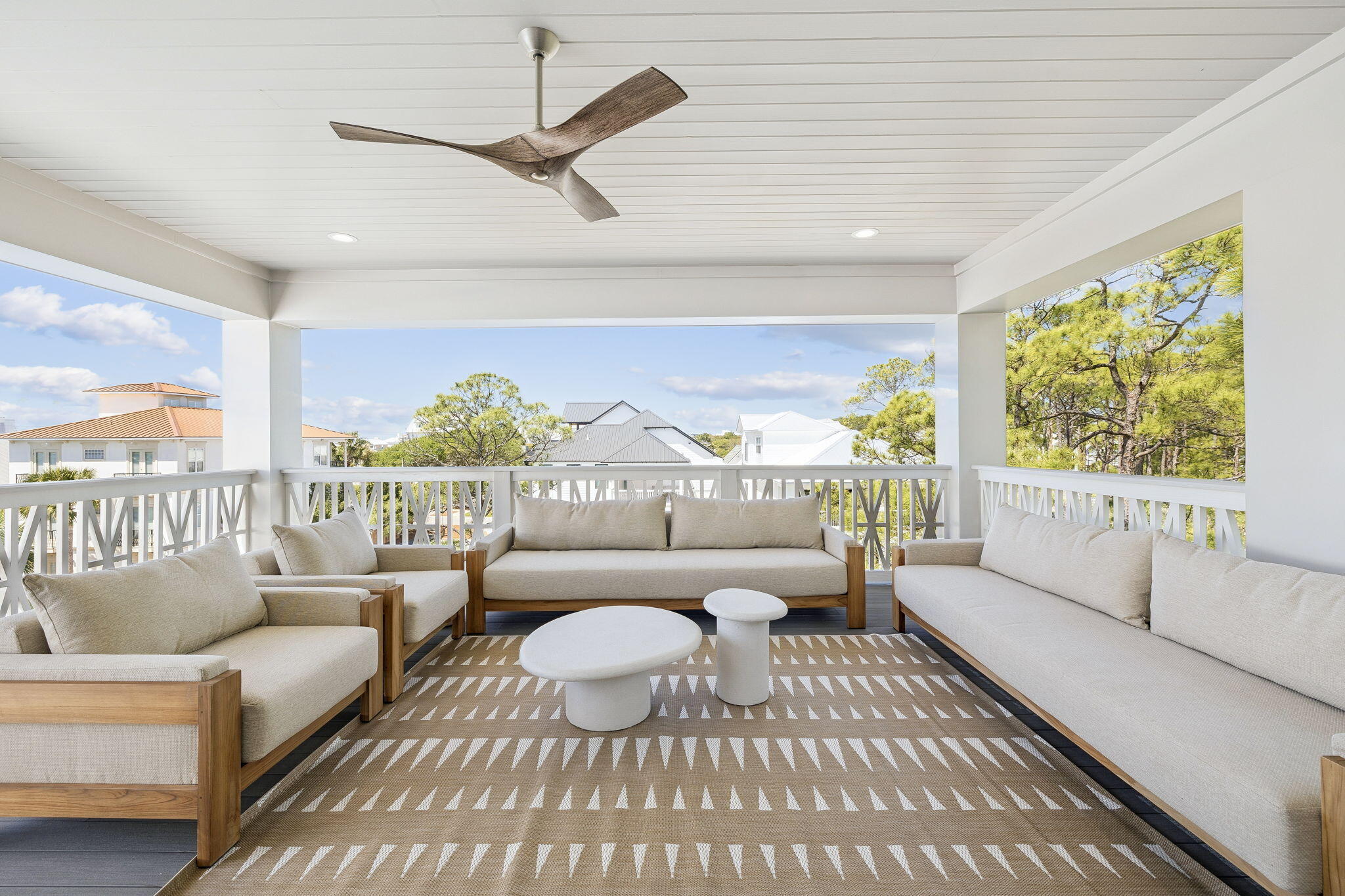 GULF SHORE MANOR - Residential