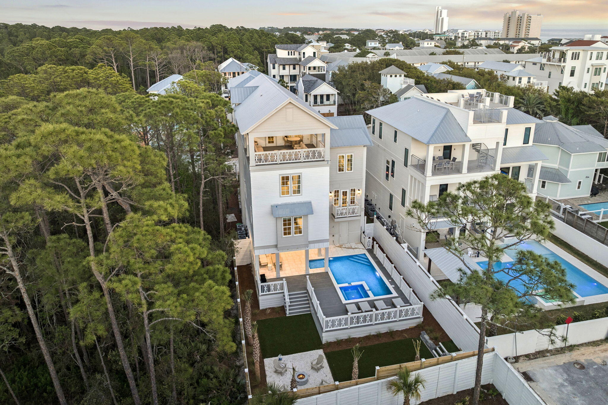 GULF SHORE MANOR - Residential