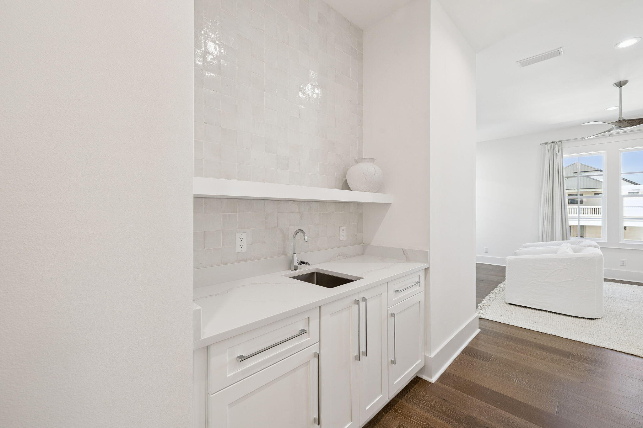 GULF SHORE MANOR - Residential