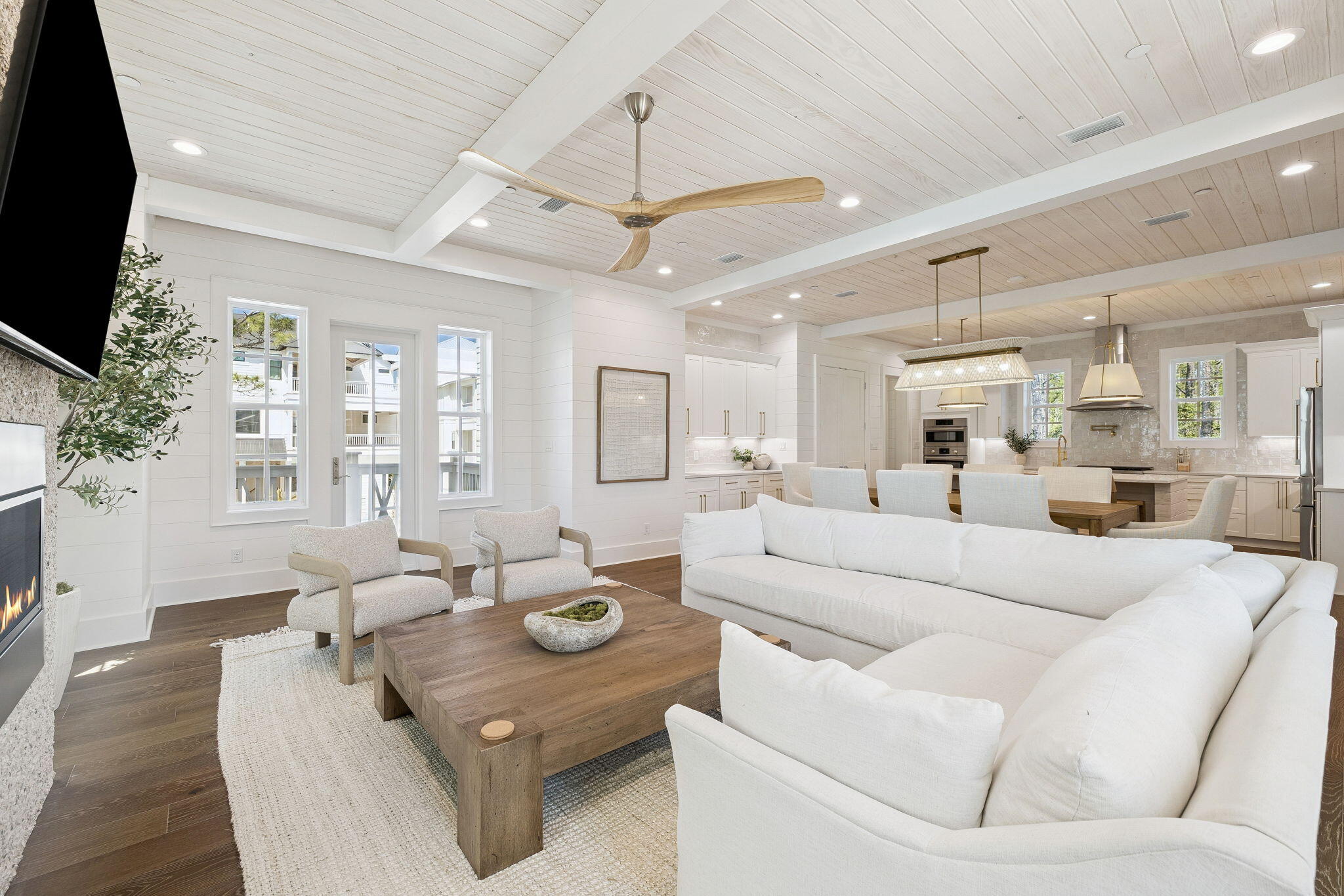 GULF SHORE MANOR - Residential