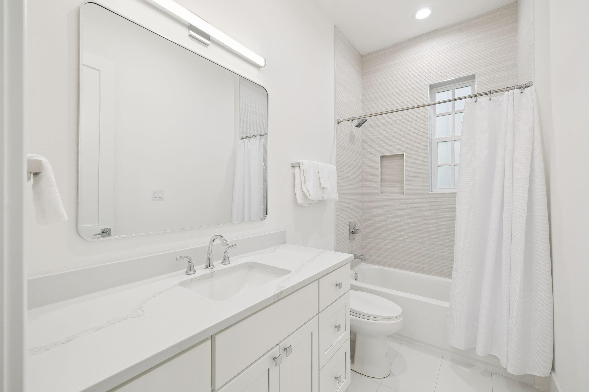 GULF SHORE MANOR - Residential