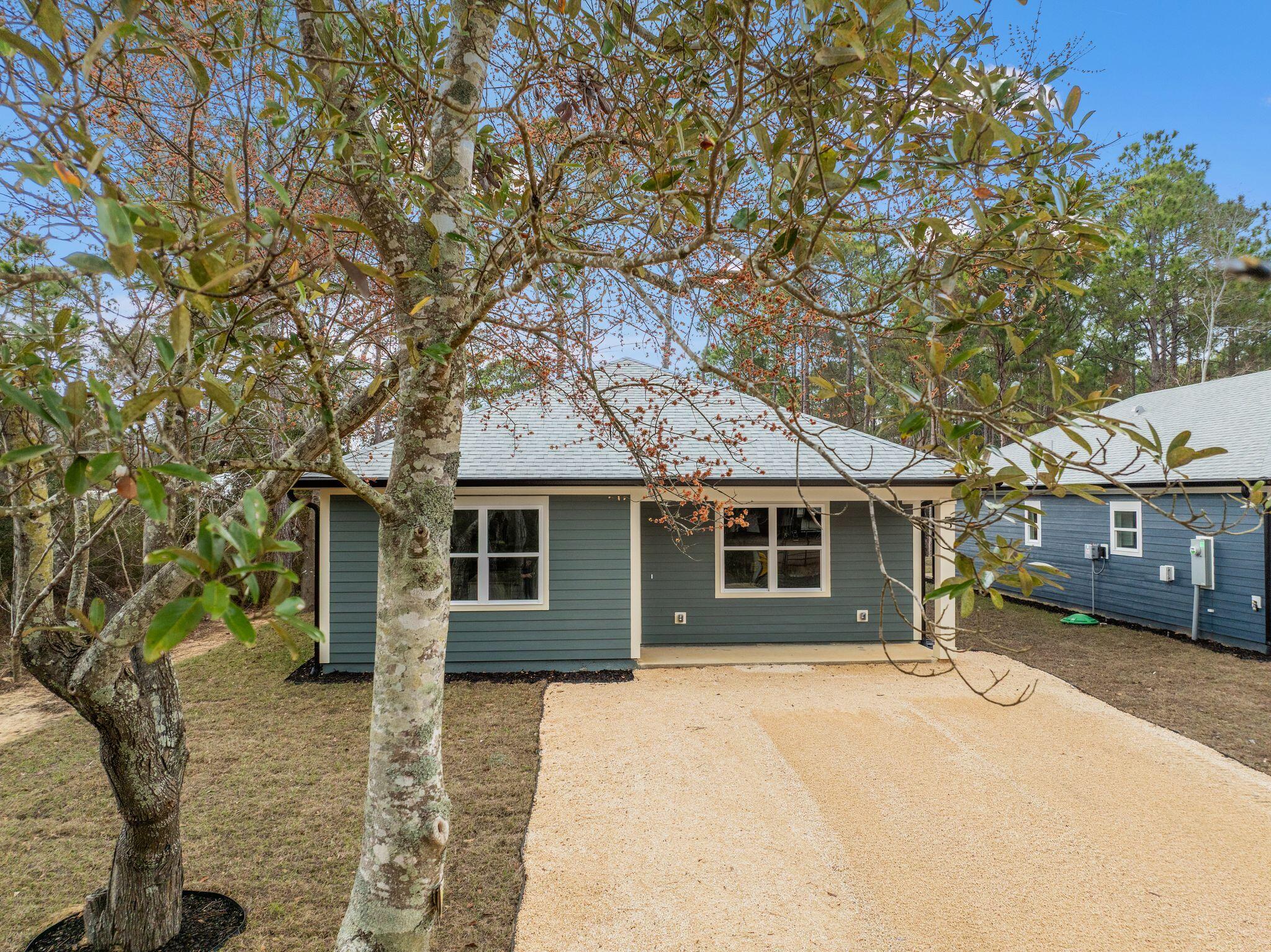 TOWN OF SANTA ROSA - Residential