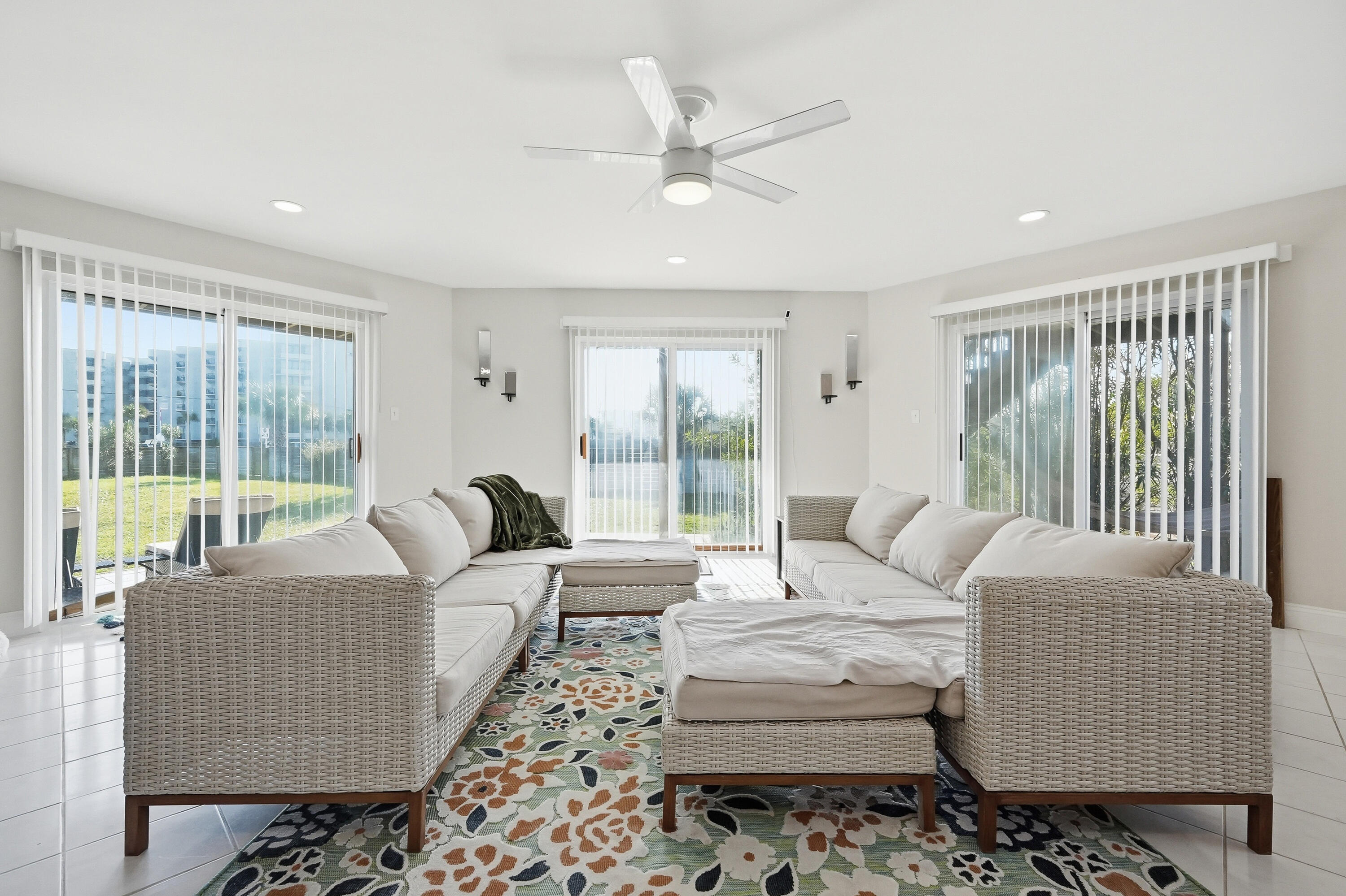 SANTA ROSA ISLAND - Residential