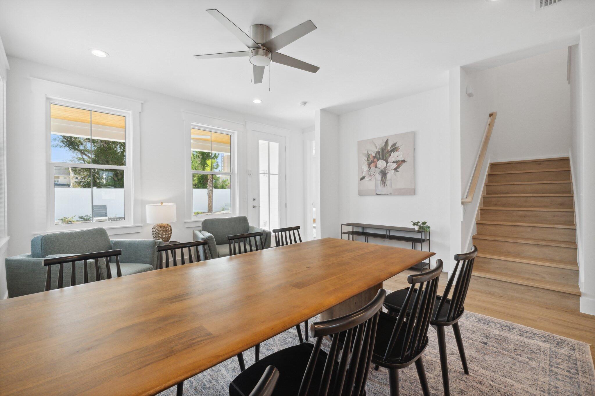 HOLIDAY BEACH UNIT 14 - Residential