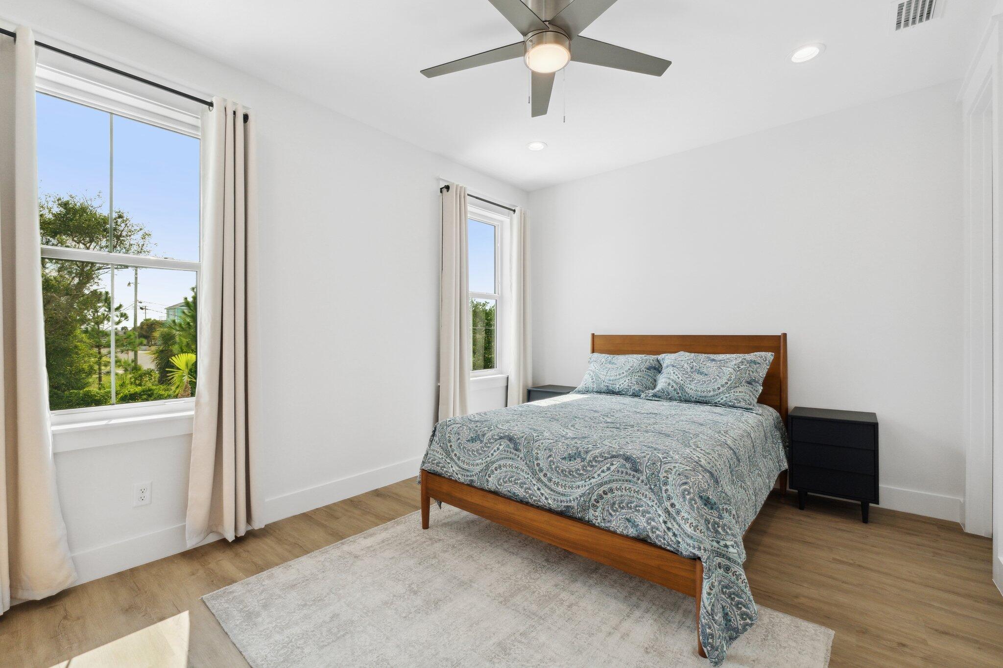 HOLIDAY BEACH UNIT 14 - Residential