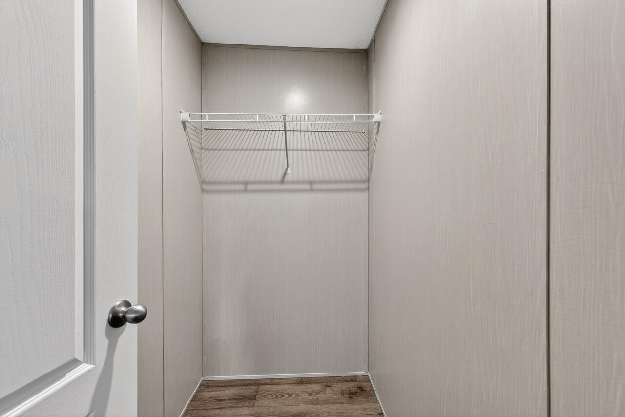 OAKWOOD HILLS UNIT 3 - Residential