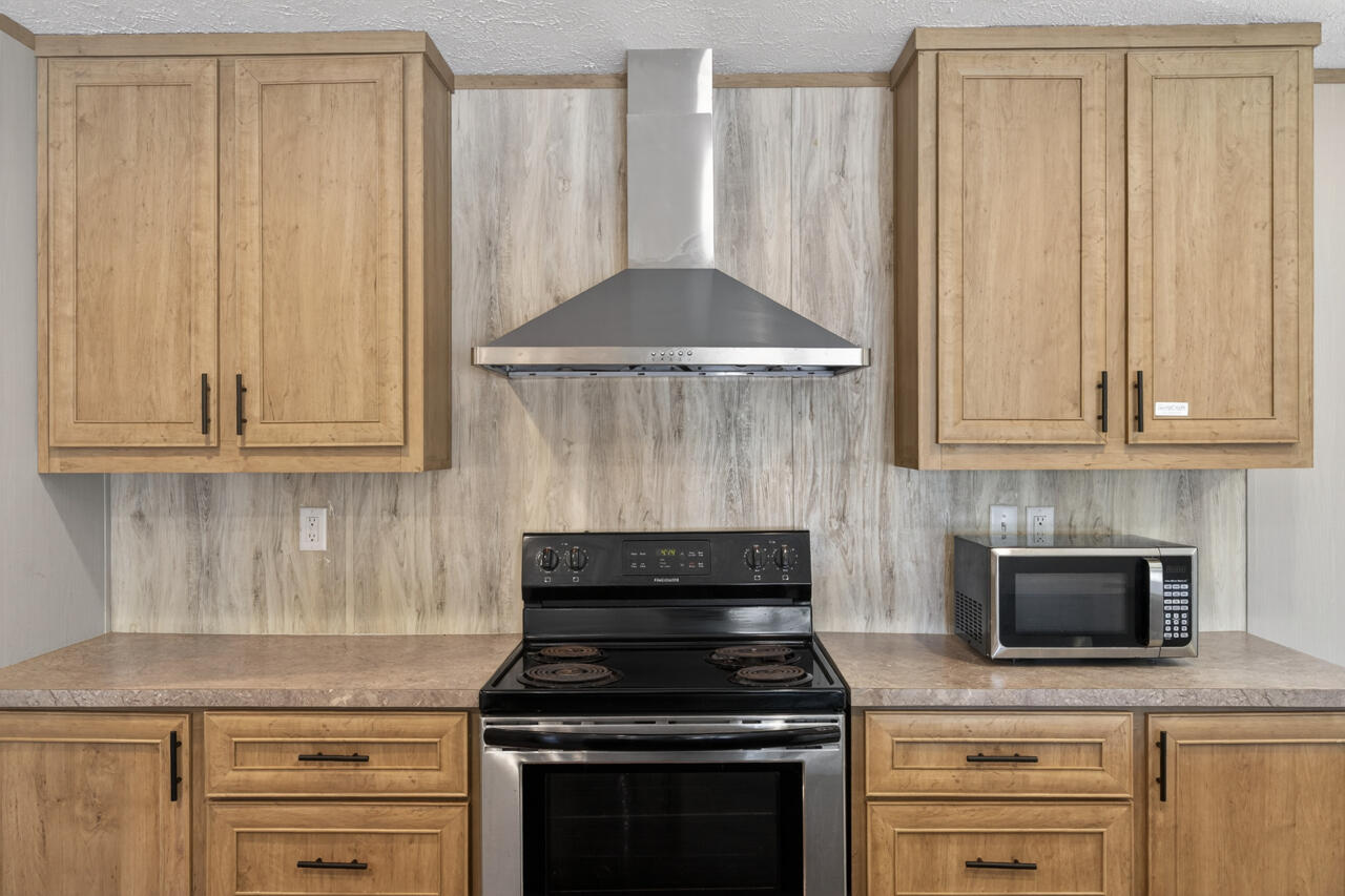 OAKWOOD HILLS UNIT 3 - Residential