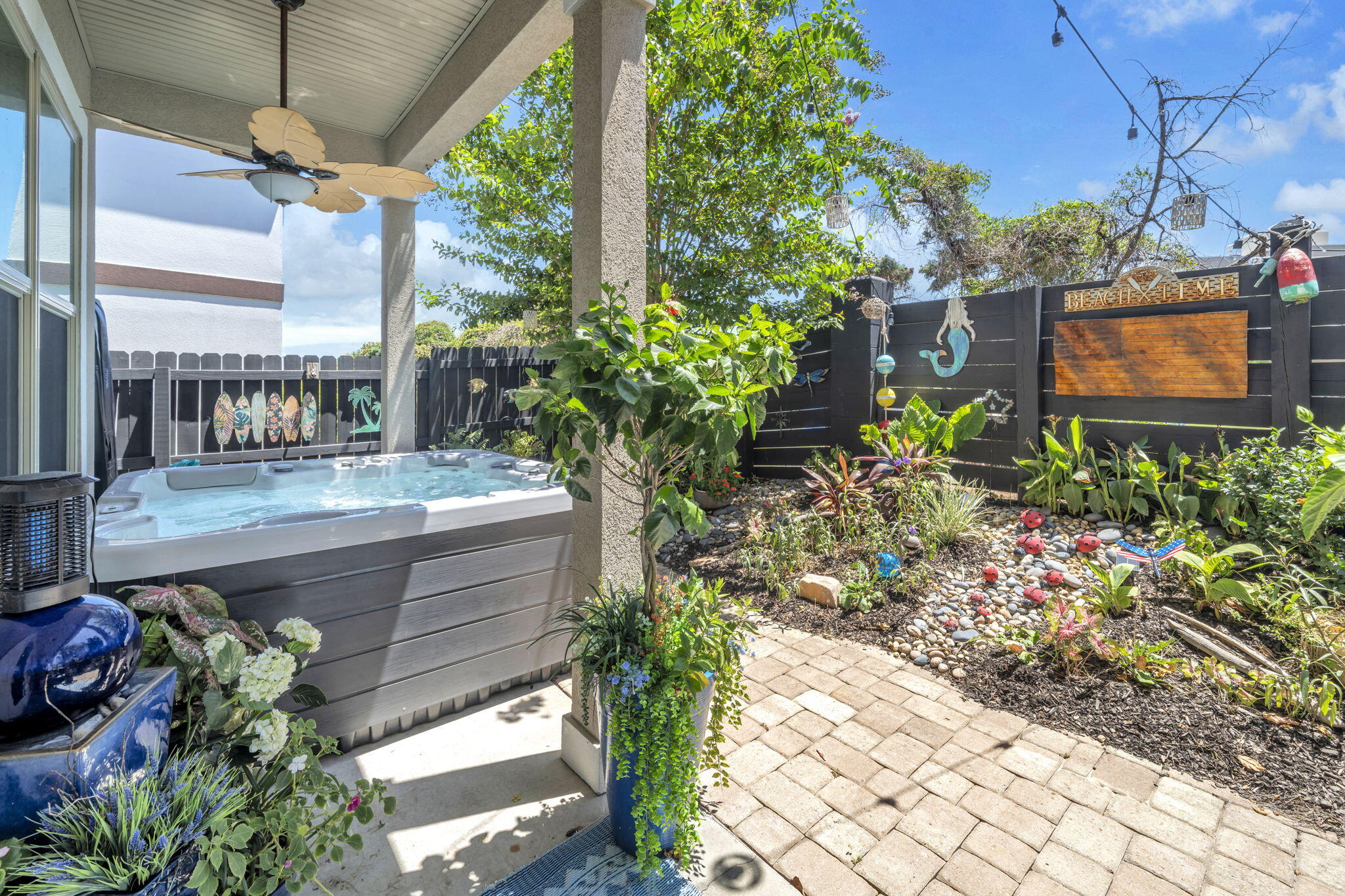 4768 Calatrava Court