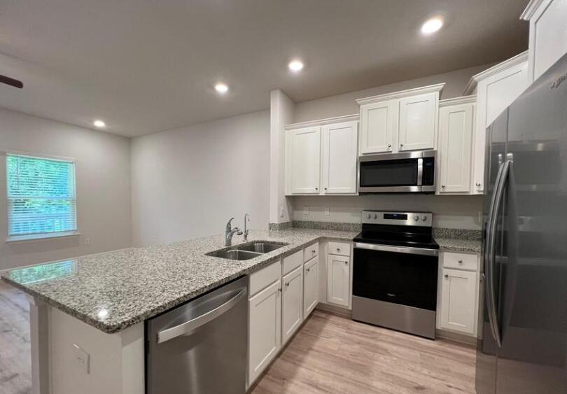 Sandhill Pines - Residential Lease