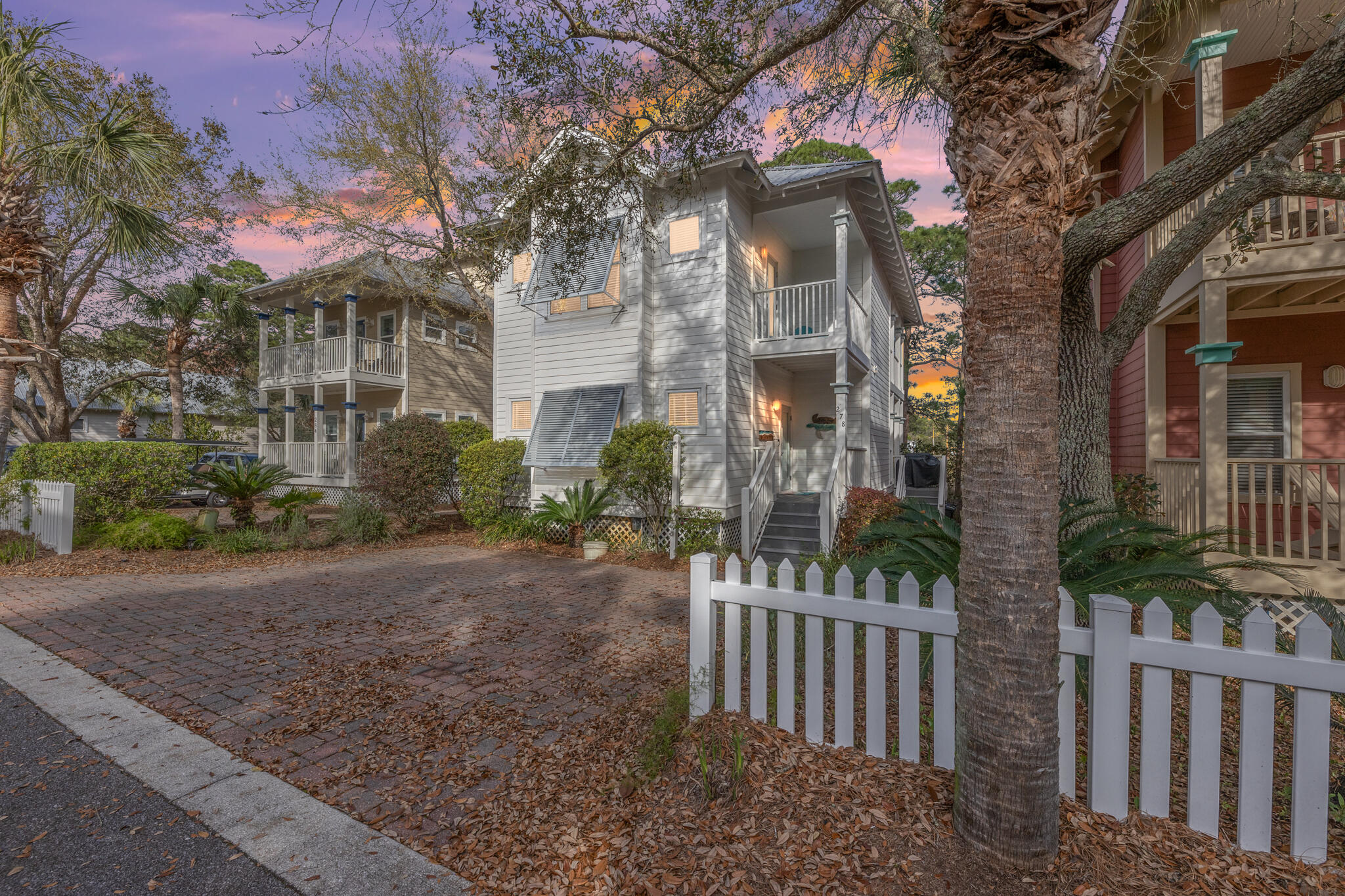 OLD FLORIDA VILLAGE - Residential
