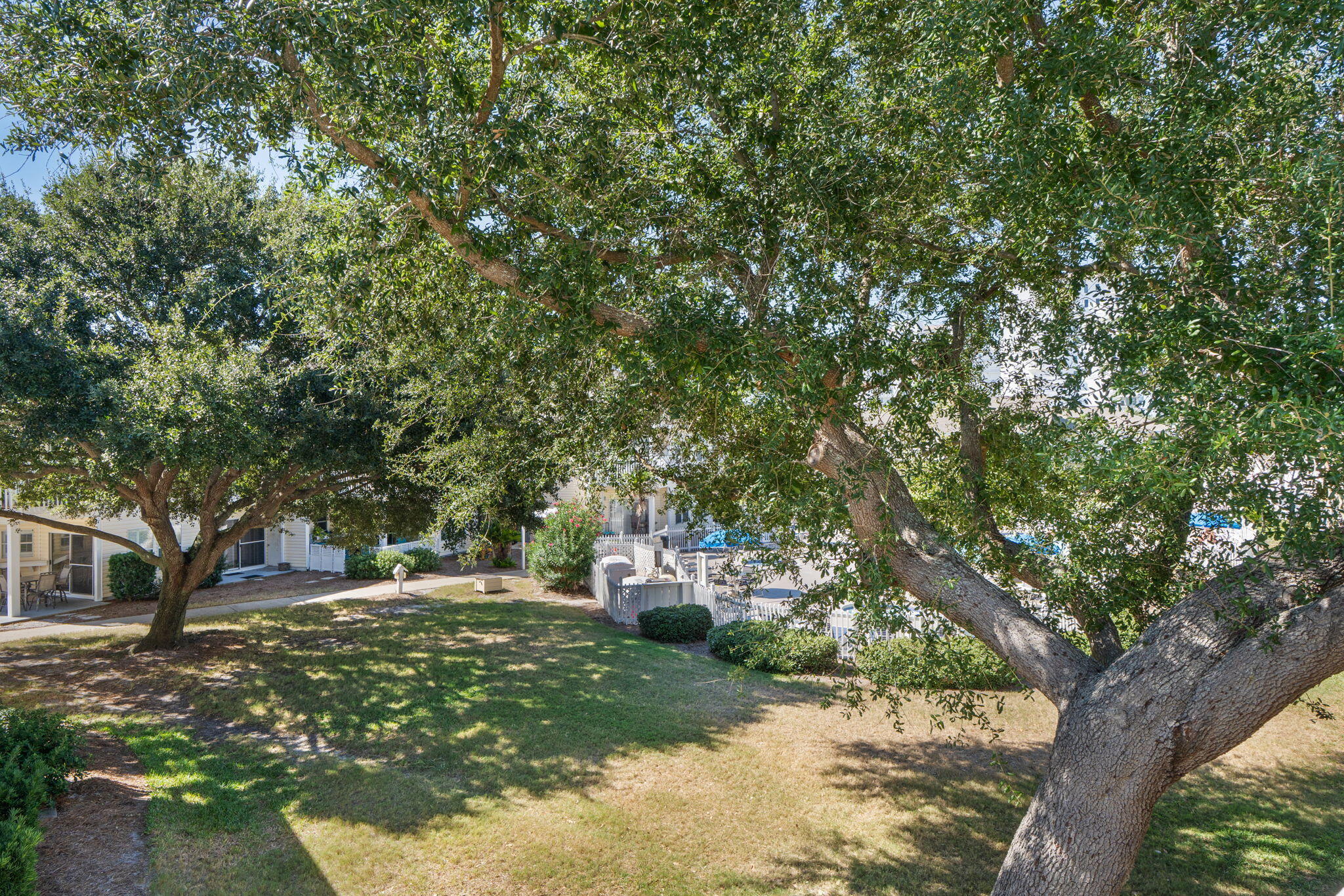 SANDPIPER COVE XX - Residential