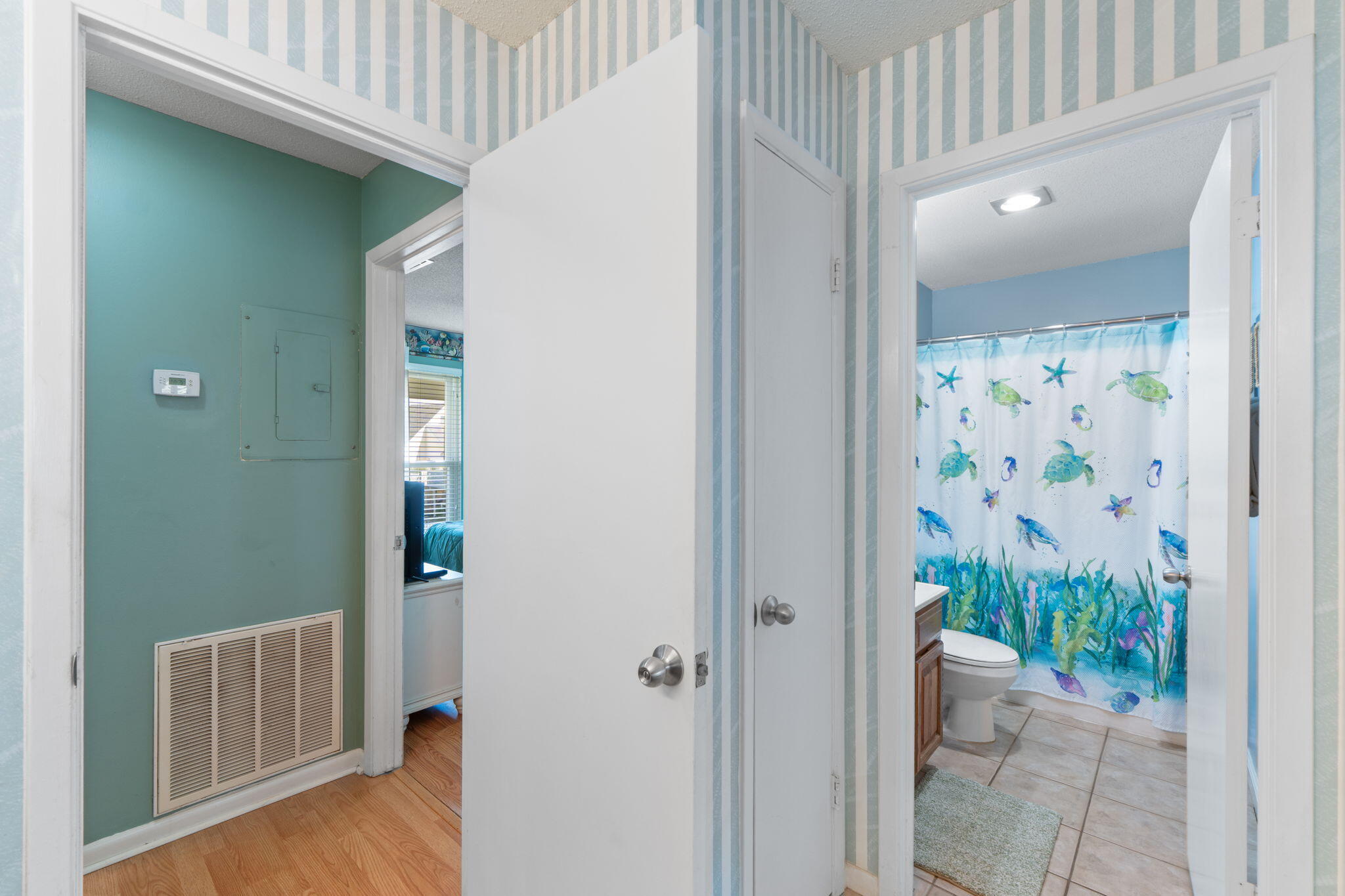 SANDPIPER COVE XX - Residential