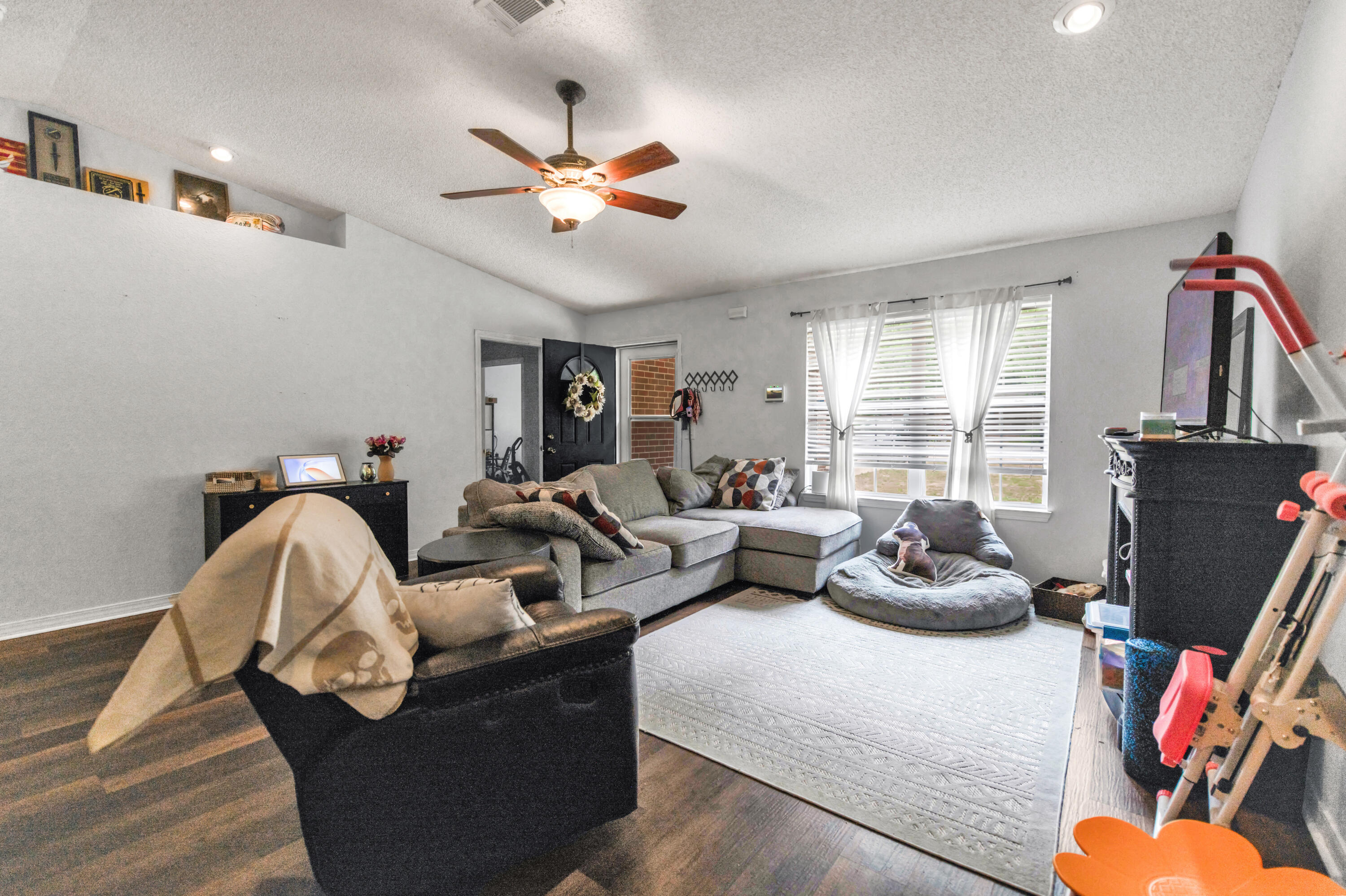 SKYLINE HEIGHTS - Residential