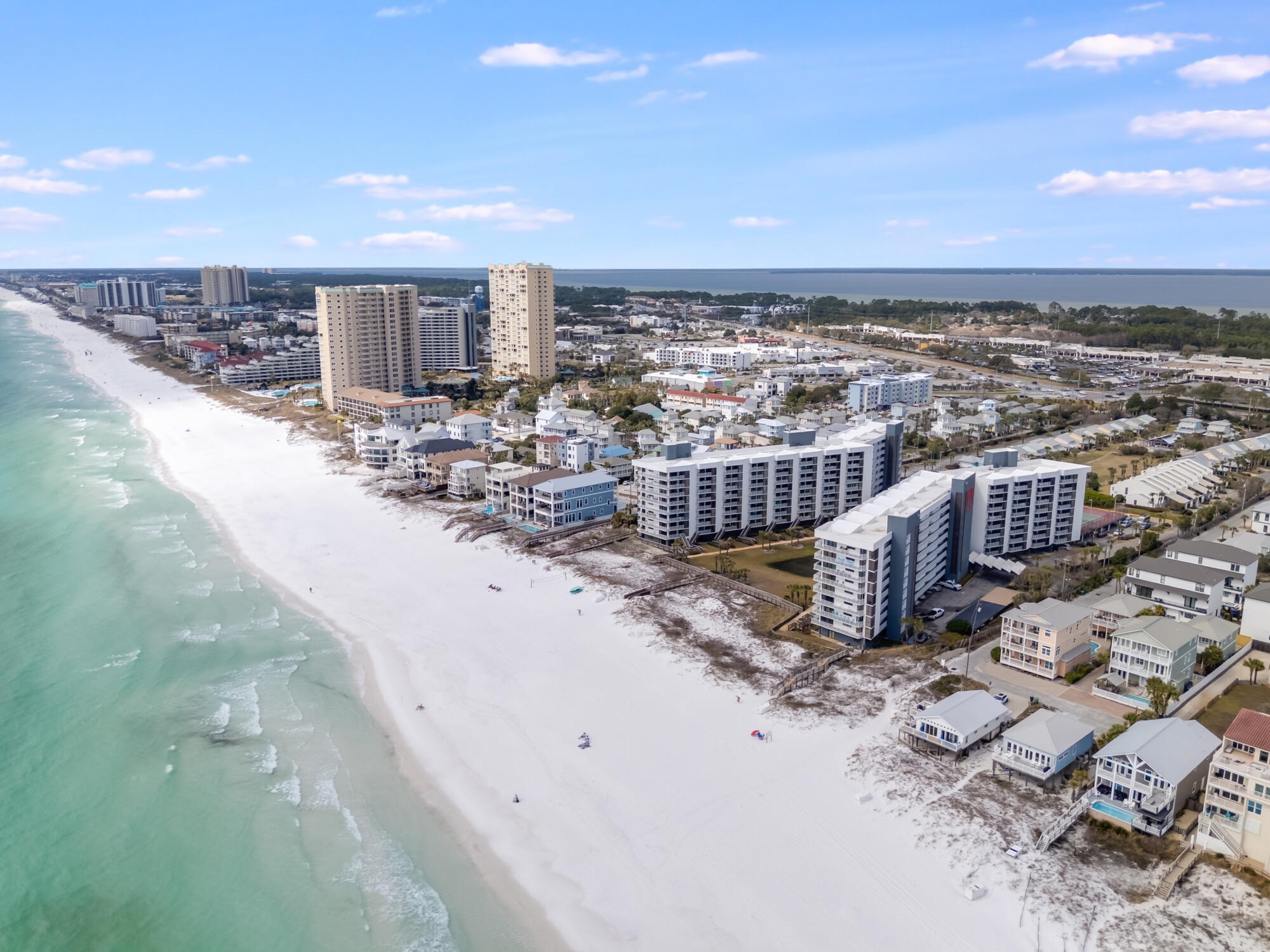 MAINSAIL CONDO PH 3 - Residential